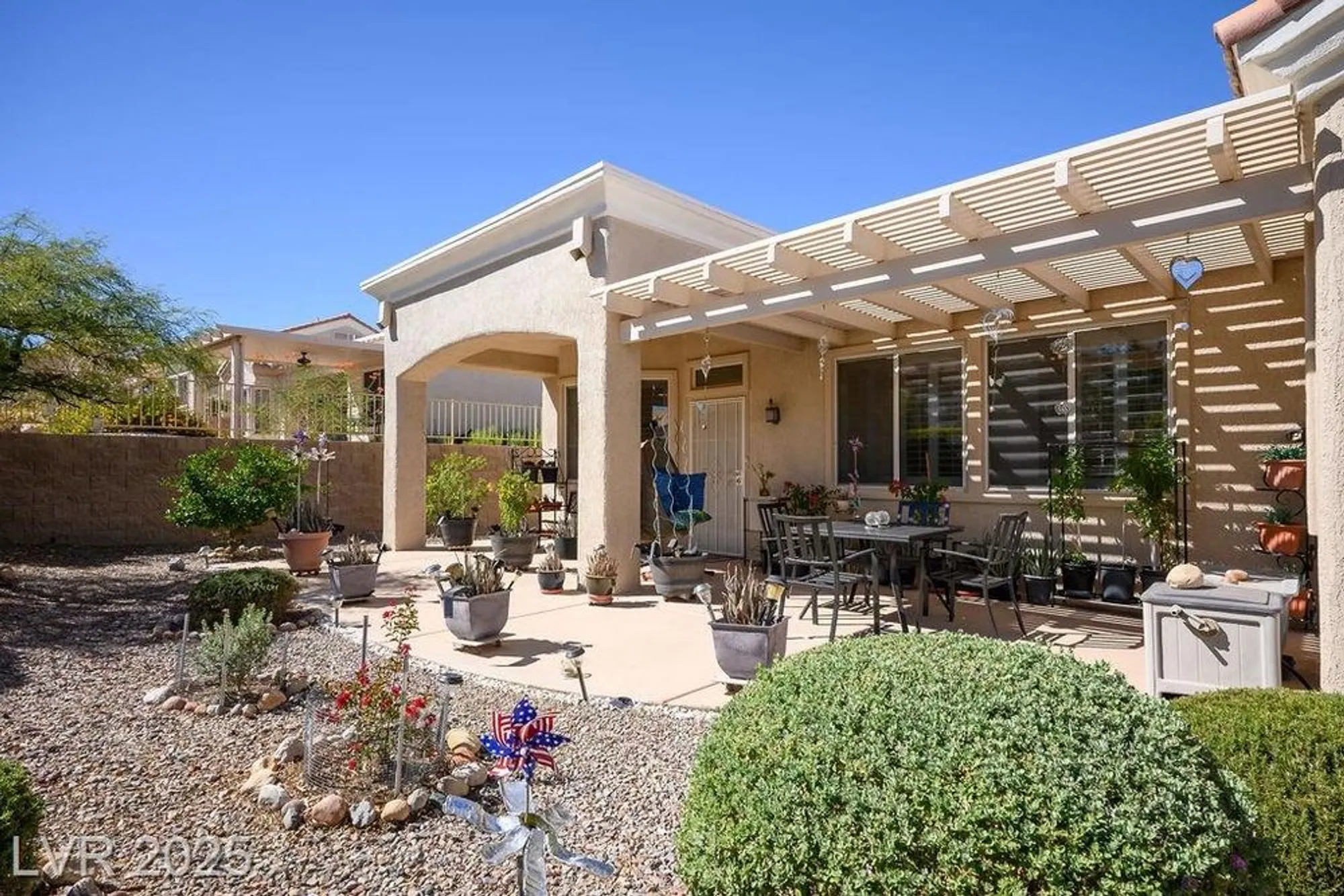 Property Slideshow image 3 of 74 | 10409 longwood dr, Las Vegas, NV, 89134