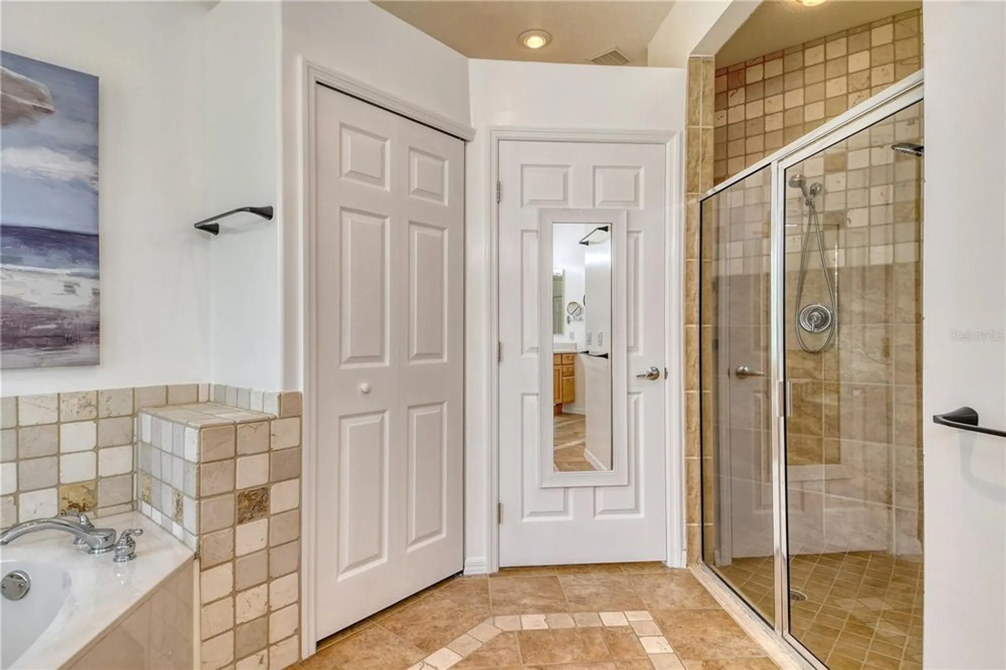 Property Slideshow image 24 of 52 | 340 bermuda ct 5, Venice, FL, 34293