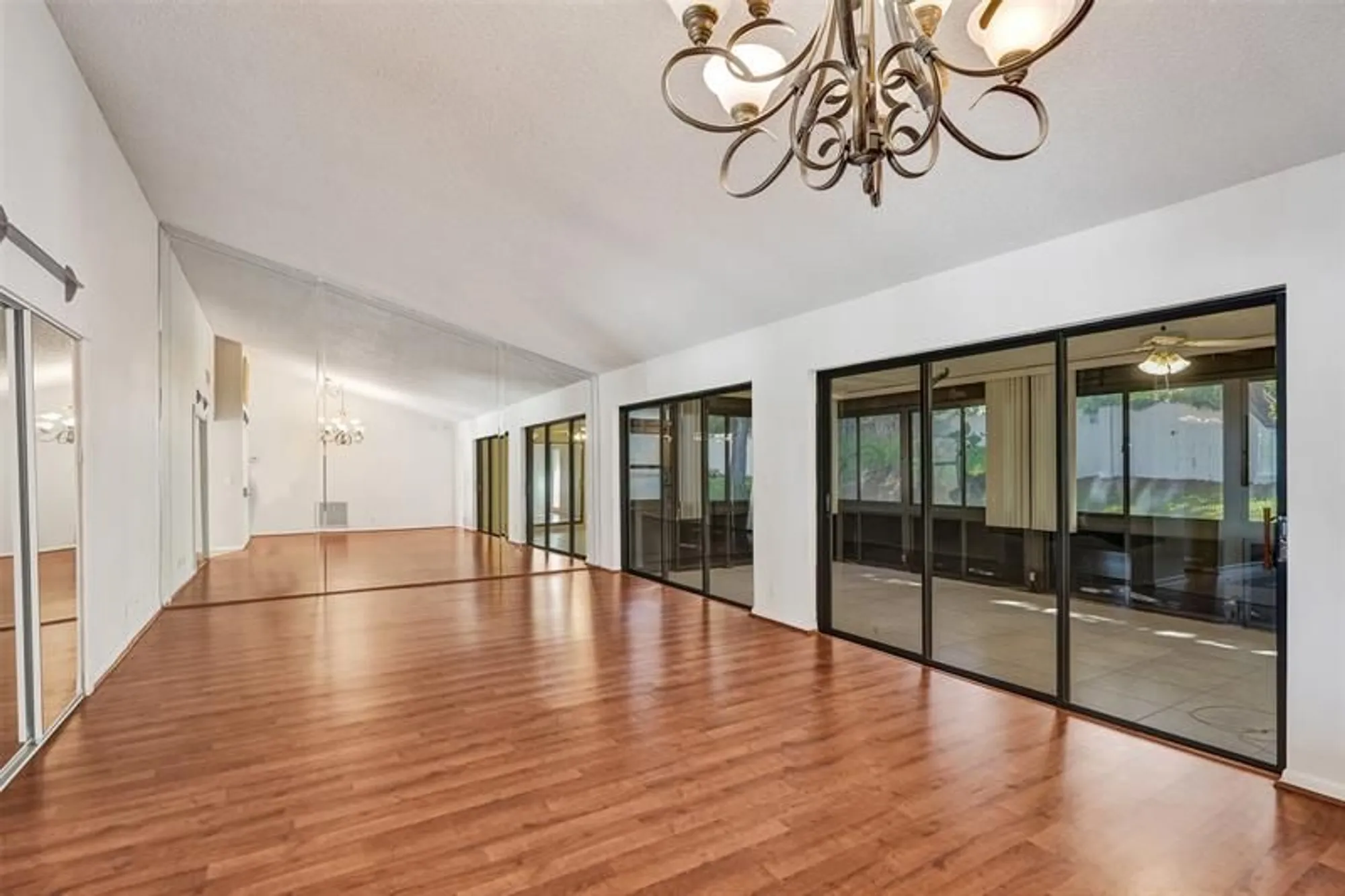 Property Slideshow image 19 of 94 | 1622 sw 19th ave, Deerfield Beach, FL, 33442
