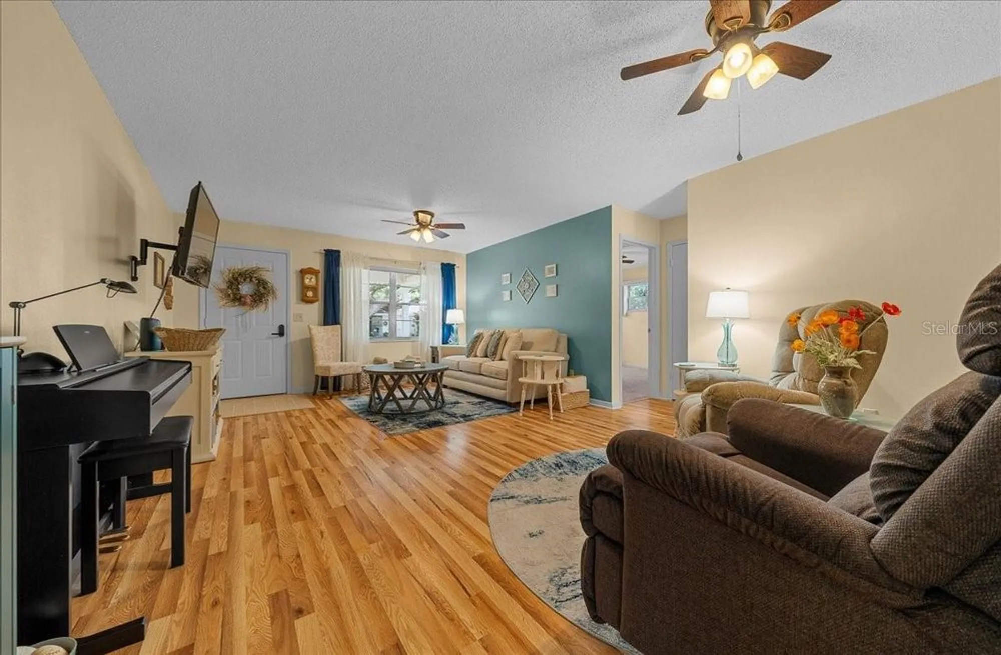 Property Slideshow image 11 of 45 | 8715 sw 97th st a, Ocala, FL, 34481