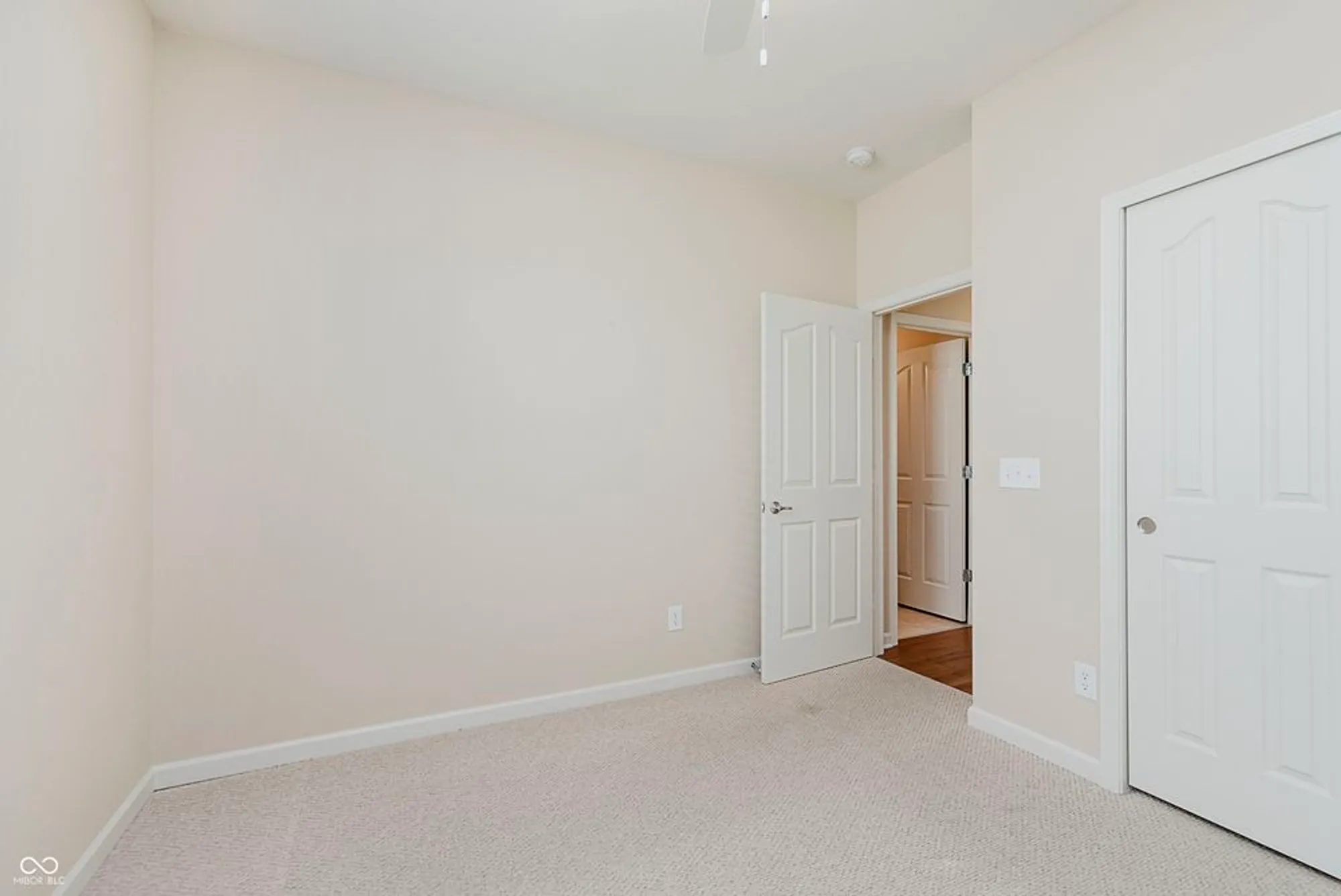 Property Slideshow image 24 of 42 | 16022 lambrusco way, Fishers, IN, 46037