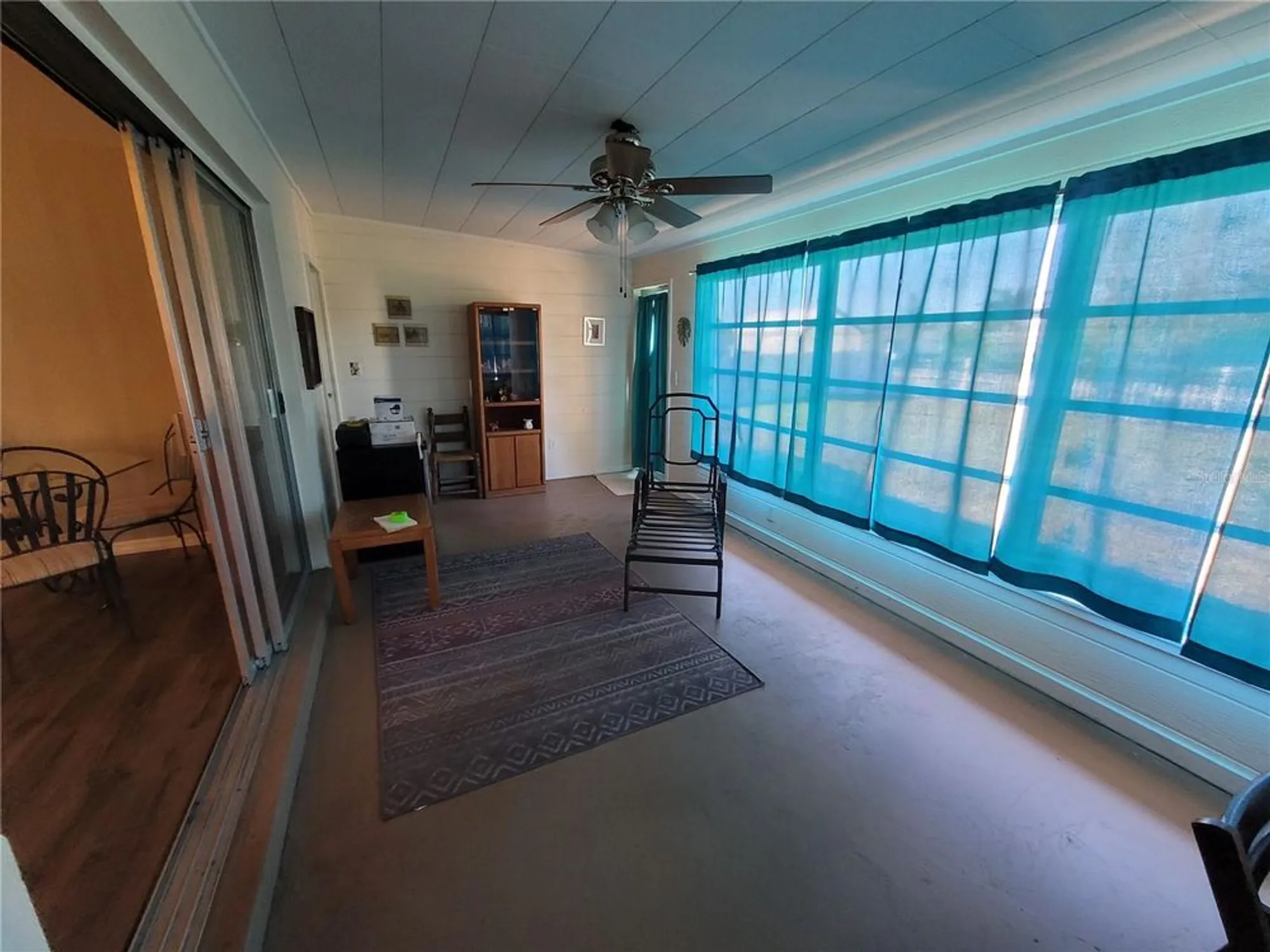 Property Slideshow image 37 of 44 | 823 la jolla ave, Sun City Center, FL, 33573