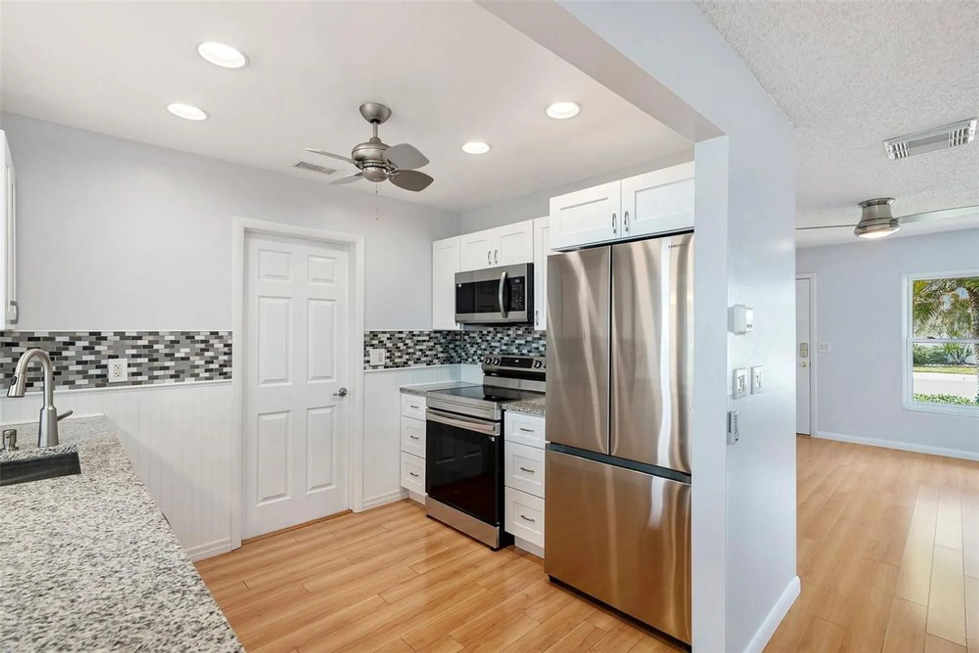 Property Slideshow image 9 of 26 | 9771 37th st n # 4, Pinellas Park, FL, 33782