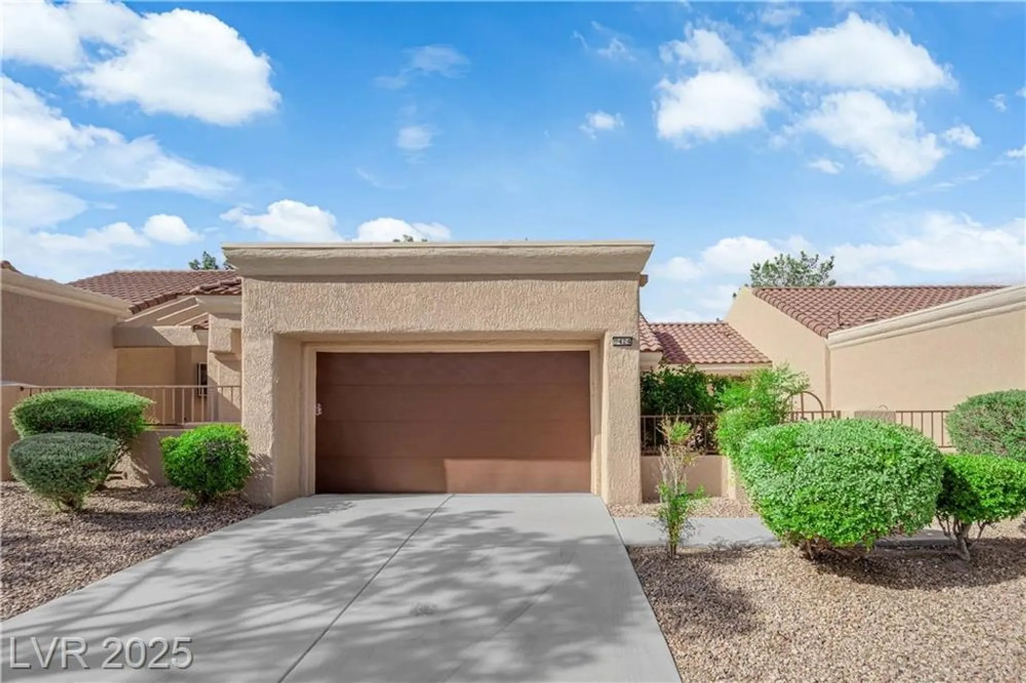Property Slideshow image 1 of 40 | 9424 gold mountain dr, Las Vegas, NV, 89134