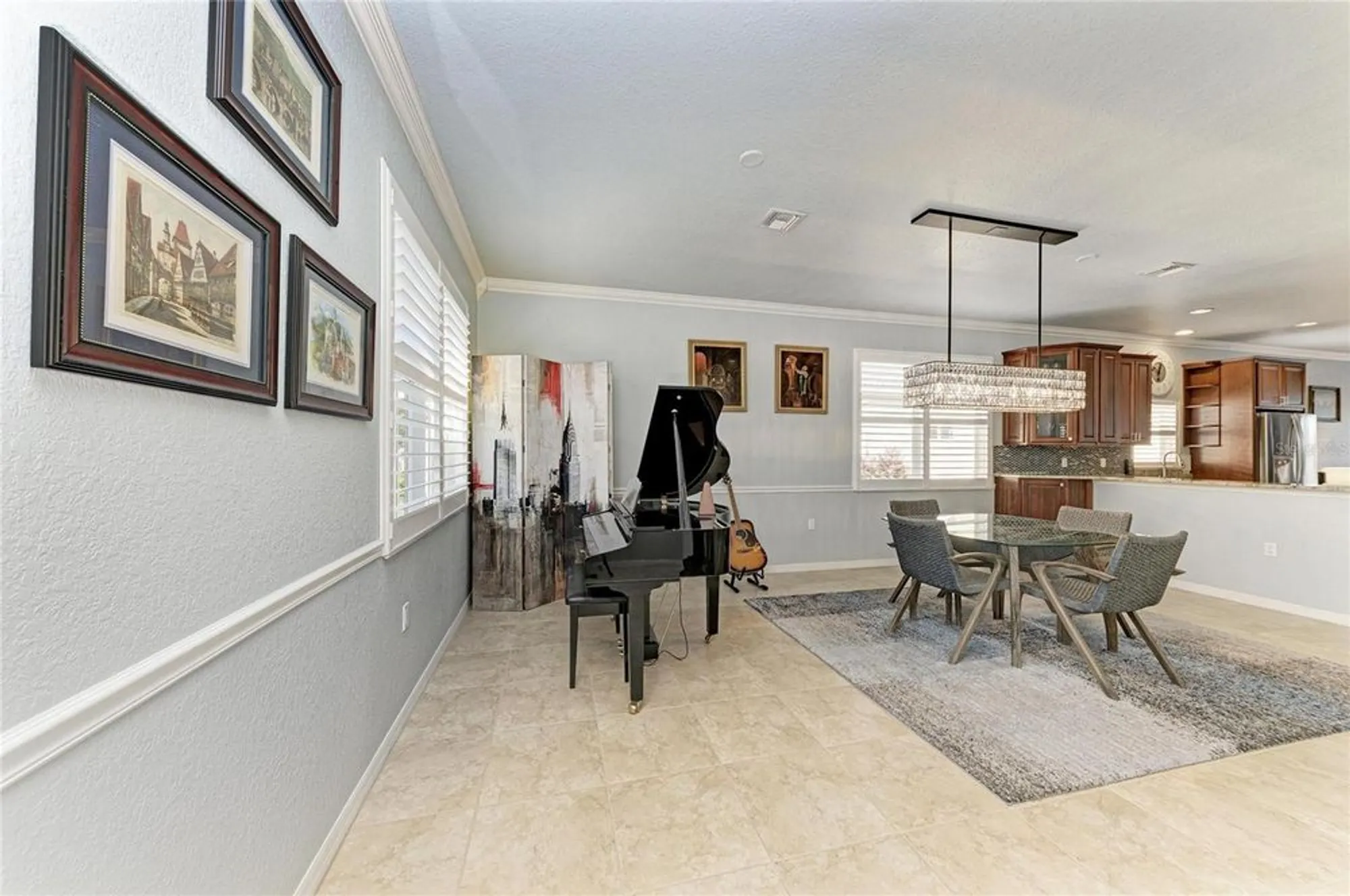 Property Slideshow image 11 of 52 | 212 river enclave ct, Bradenton, FL, 34212