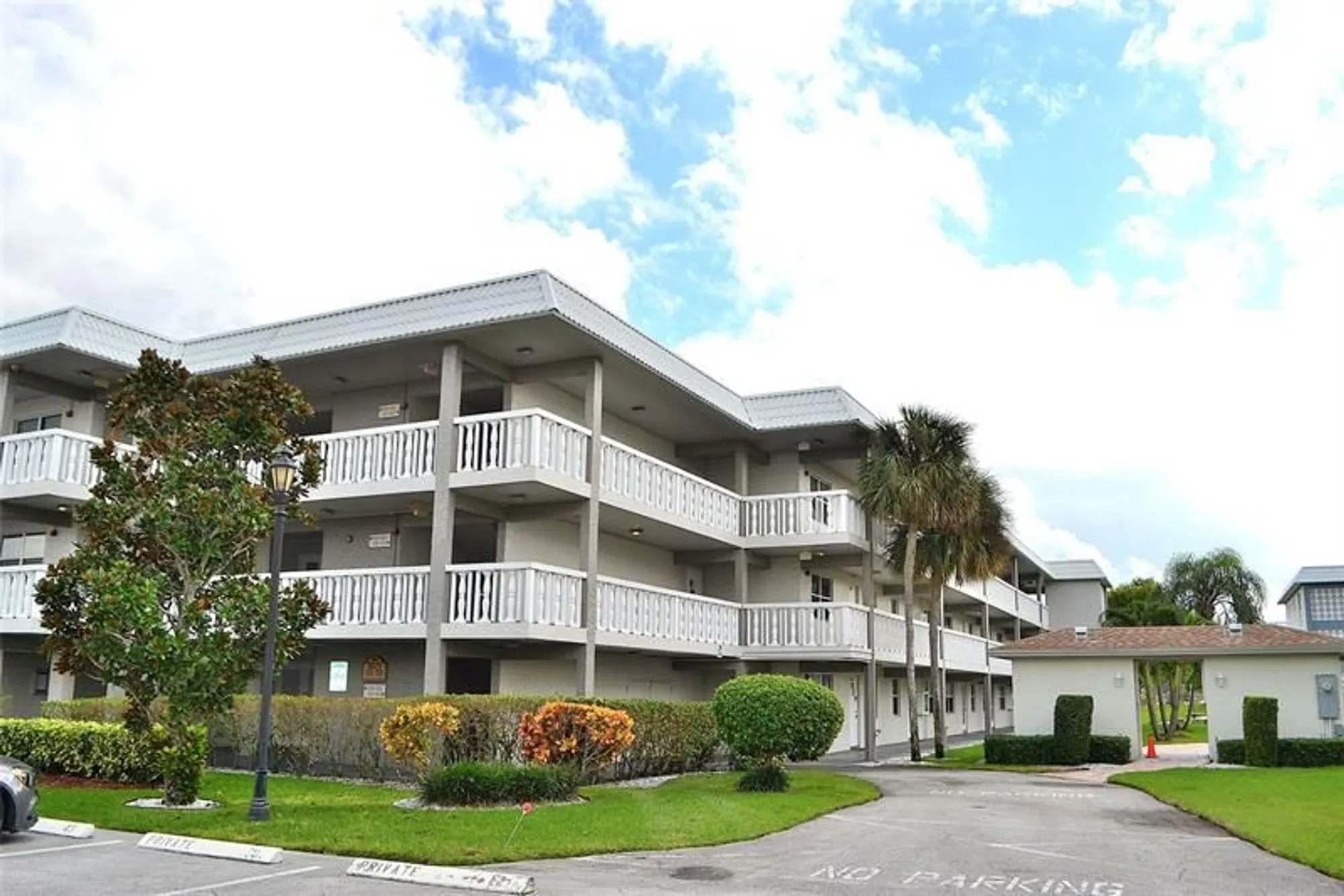 Property Slideshow image 1 of 21 | 9856 marina blvd apt 1337, Boca Raton, FL, 33428