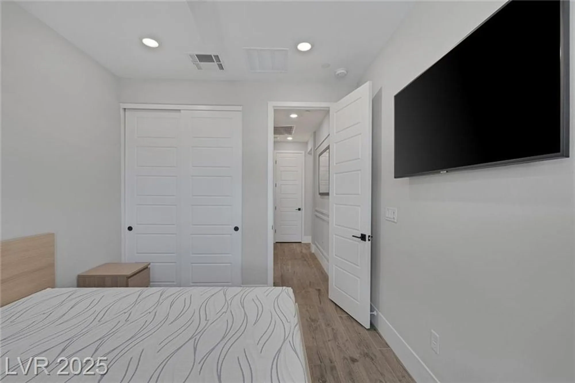 Property Slideshow image 30 of 42 | 9617 sard ln, Las Vegas, NV, 89143