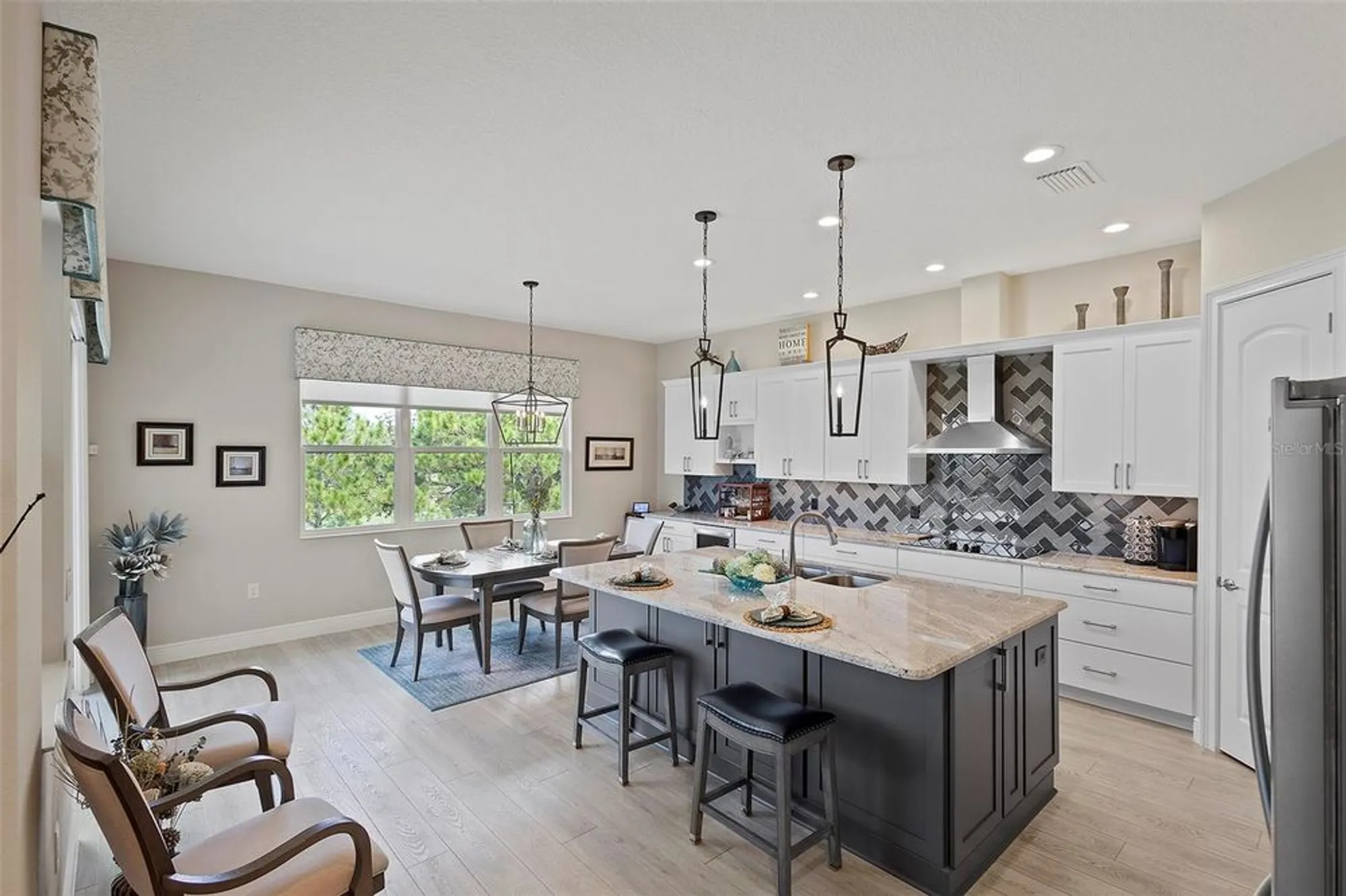 Property Slideshow image 16 of 70 | 5132 greens dr, Lady Lake, FL, 32159