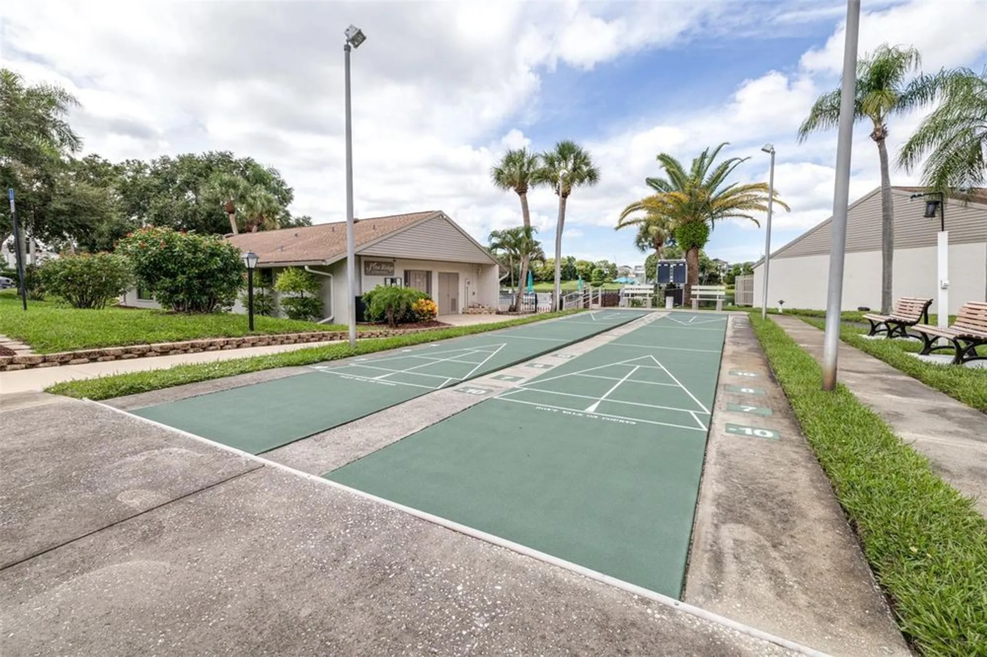 Property Slideshow image 28 of 34 | 1871 pine ridge way w apt h3, Palm Harbor, FL, 34684