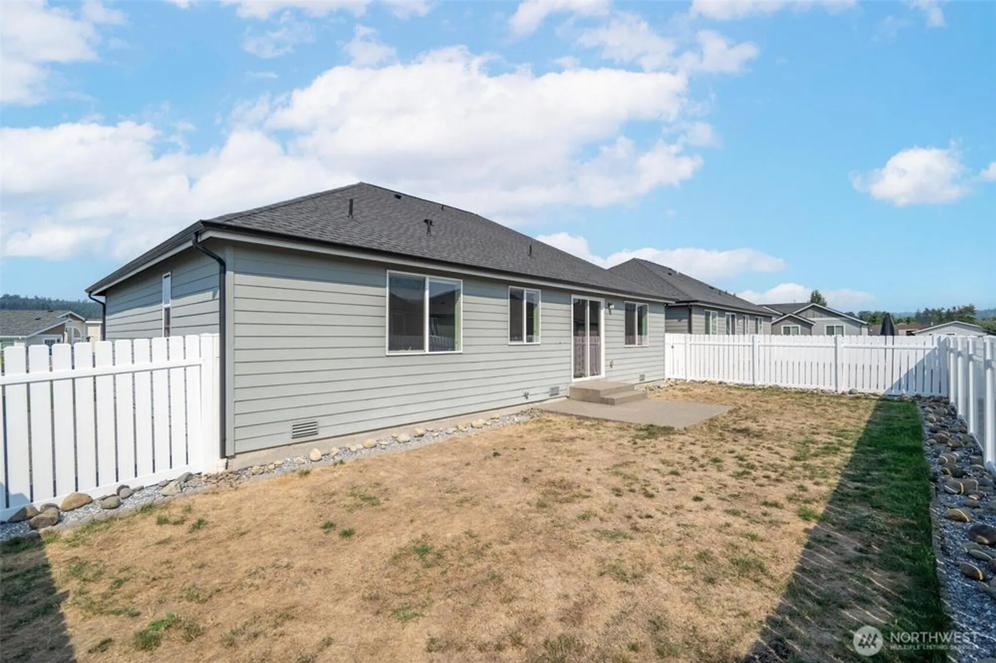 Property Slideshow image 34 of 40 | 112 madrona ln, Orting, WA, 98360