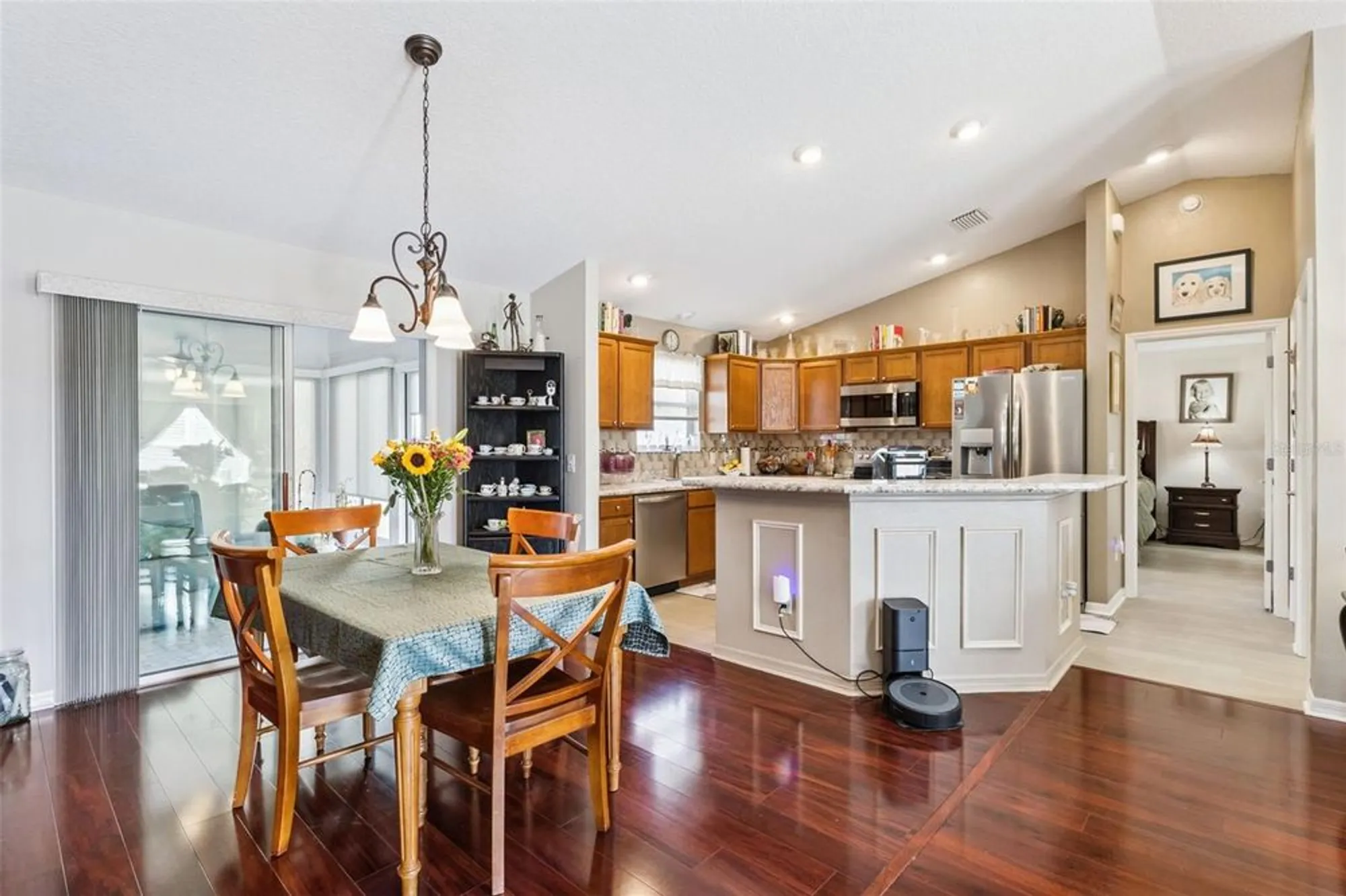 Property Slideshow image 20 of 75 | 909 abaco path, The Villages, FL, 32163