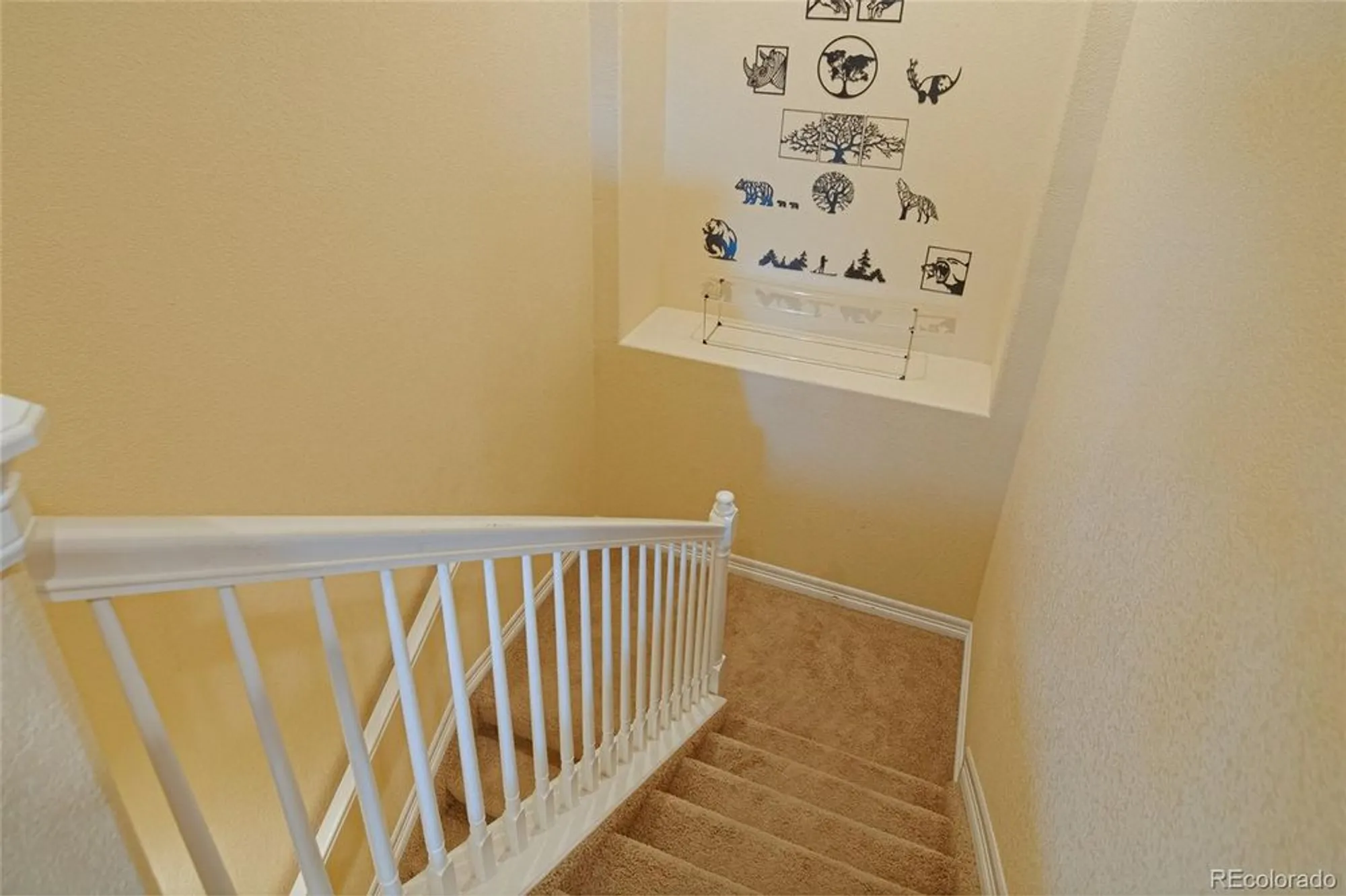 Property Slideshow image 34 of 50 | 8588 w quarles pl, Littleton, CO, 80128