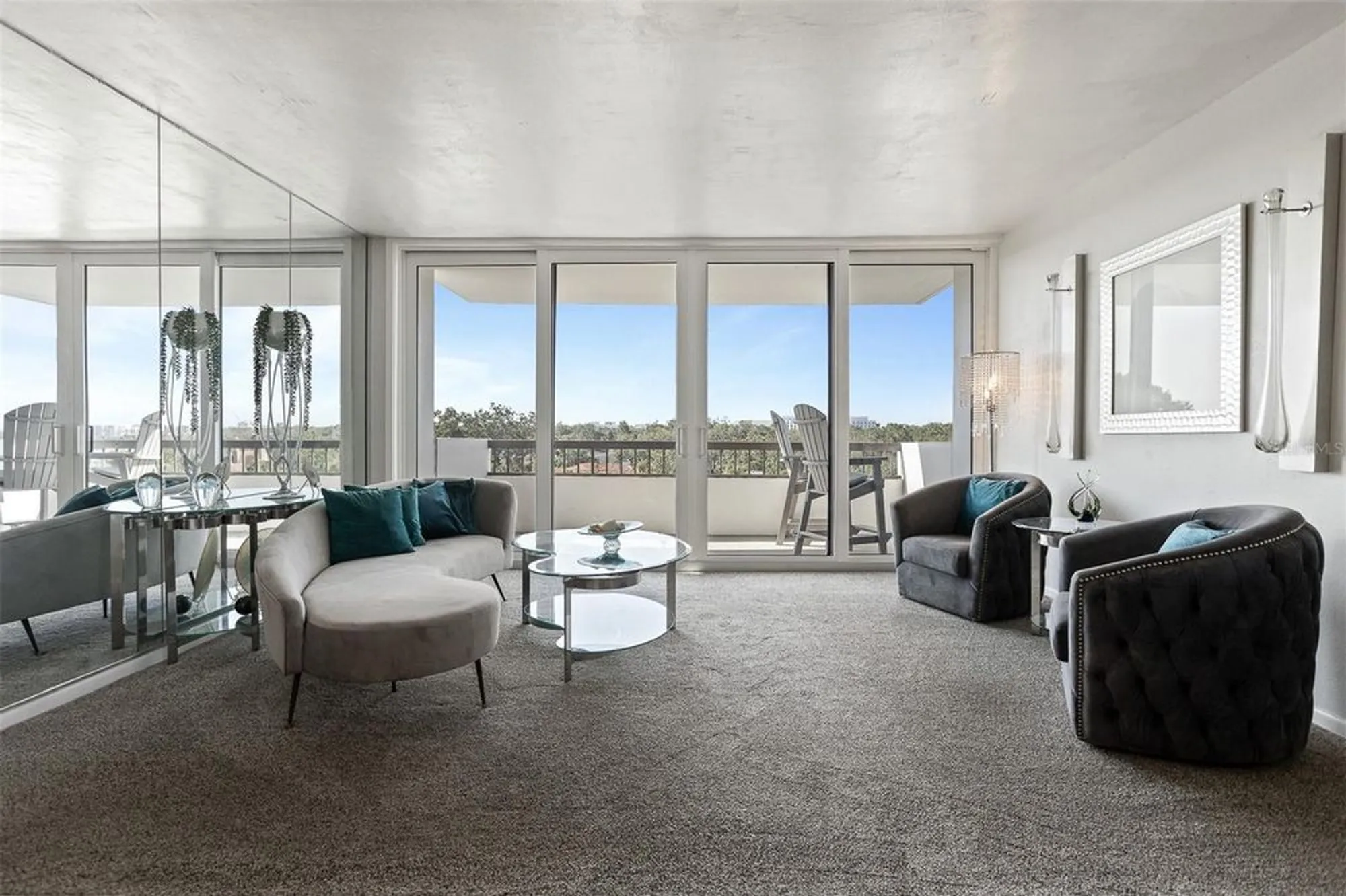 Property Slideshow image 10 of 96 | 30 turner st 604, Clearwater, FL, 33756