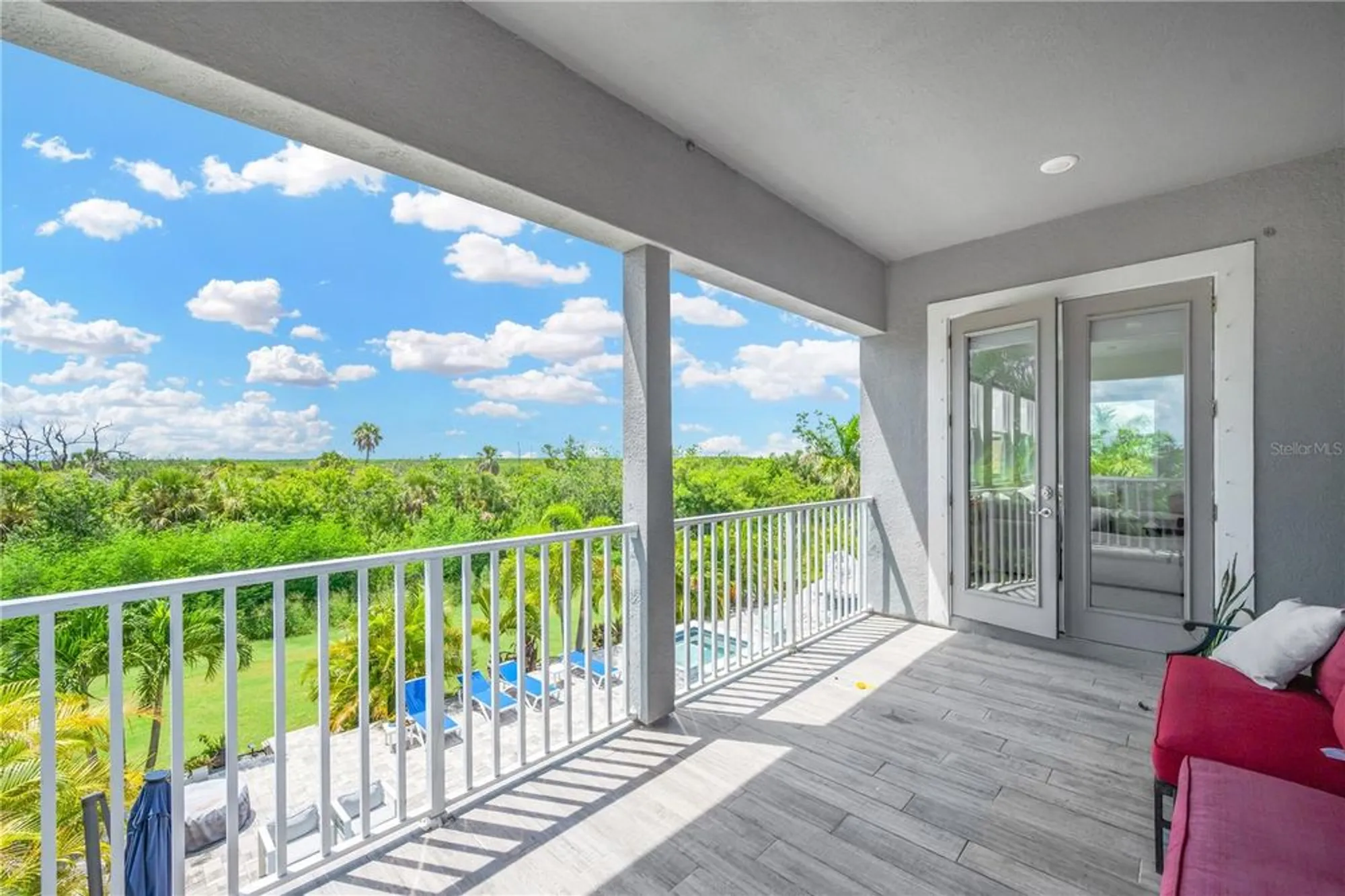 Property Slideshow image 44 of 59 | 832 manns harbor dr, Apollo Beach, FL, 33572
