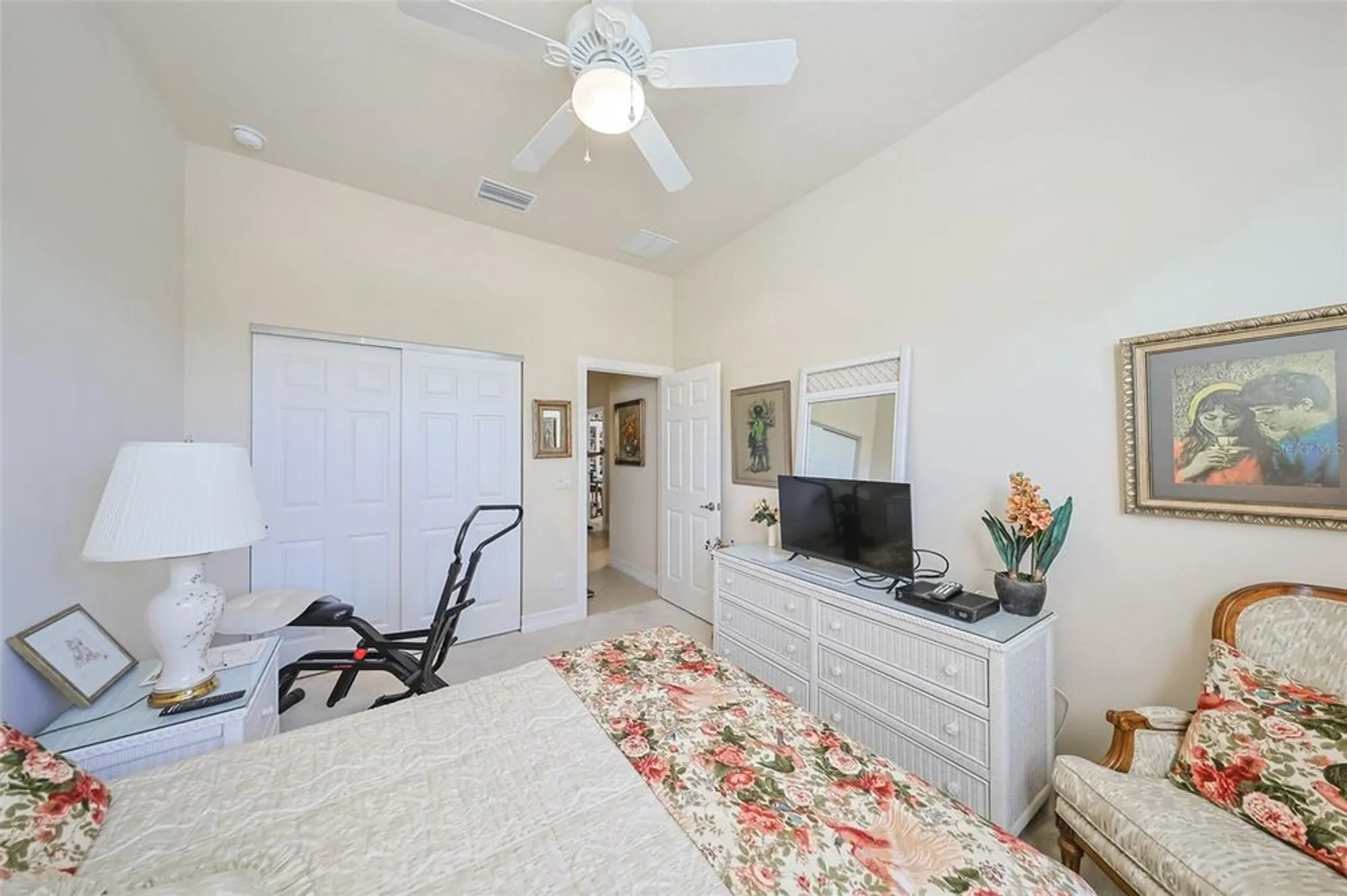 Property Slideshow image 14 of 67 | 15948 cobble mill dr, Wimauma, FL, 33598