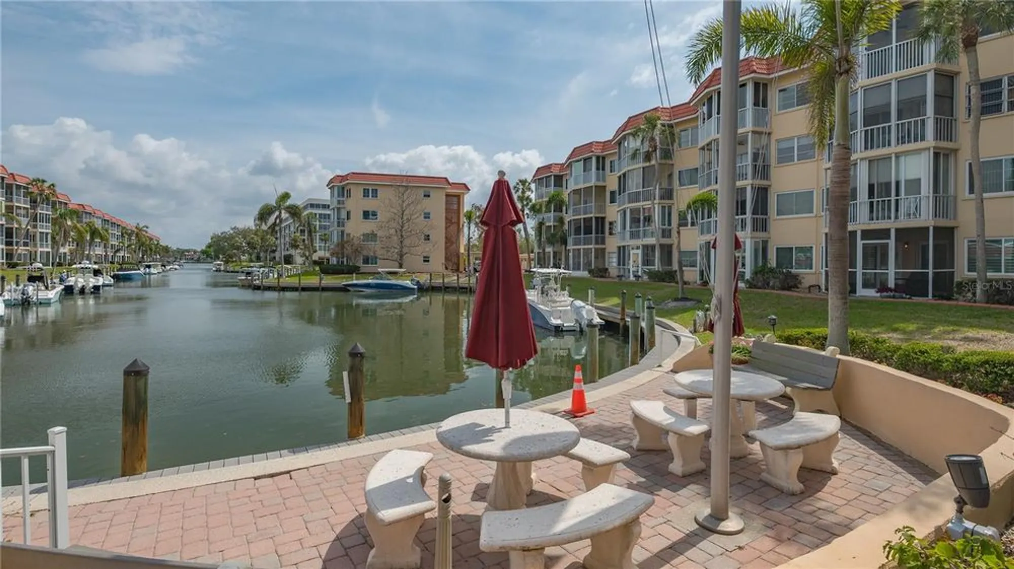 Property Slideshow image 47 of 62 | 1250 n portofino dr apt 208, Sarasota, FL, 34242