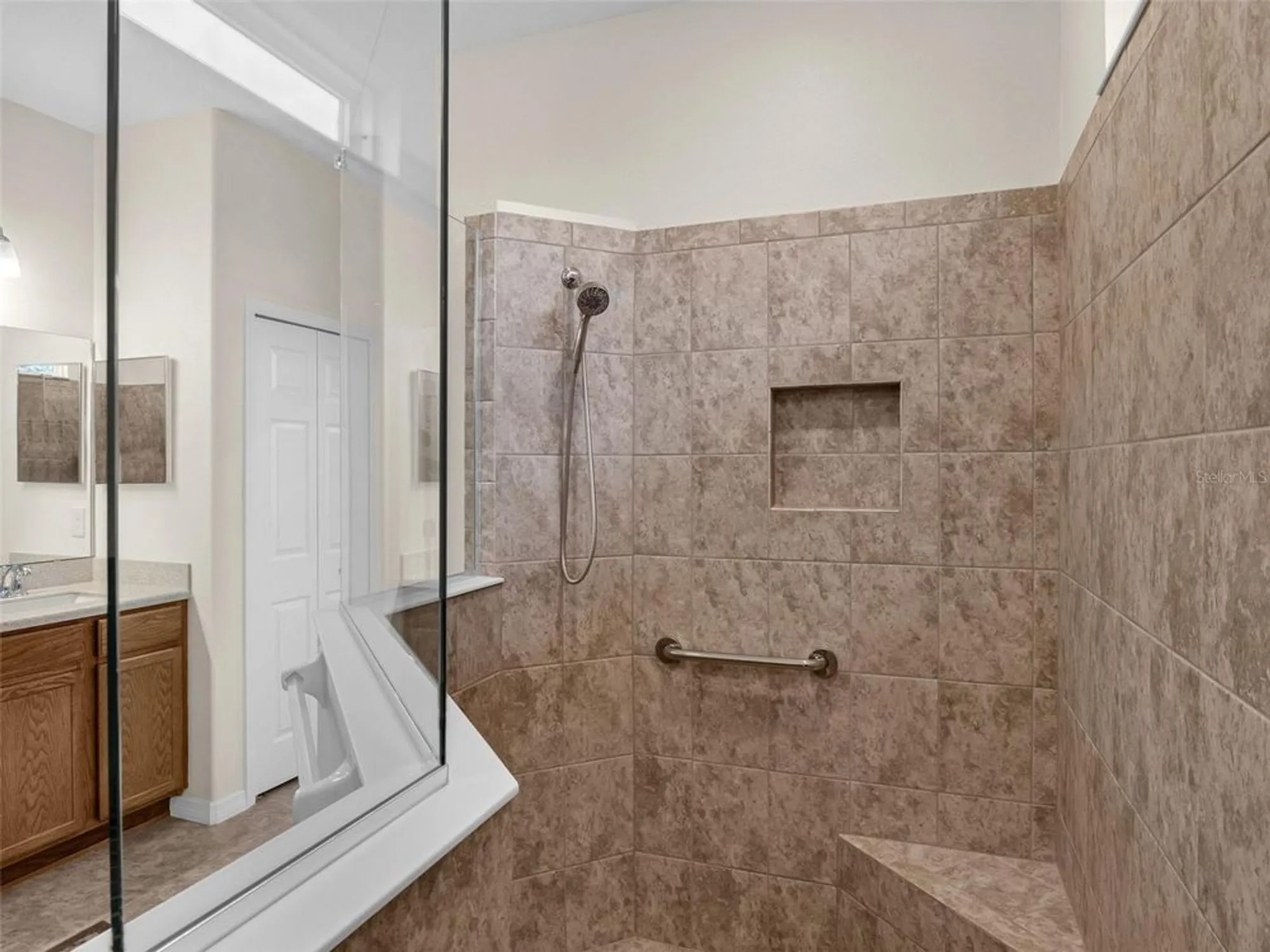 Property Slideshow image 17 of 45 | 4411 winchester ct, Leesburg, FL, 34748
