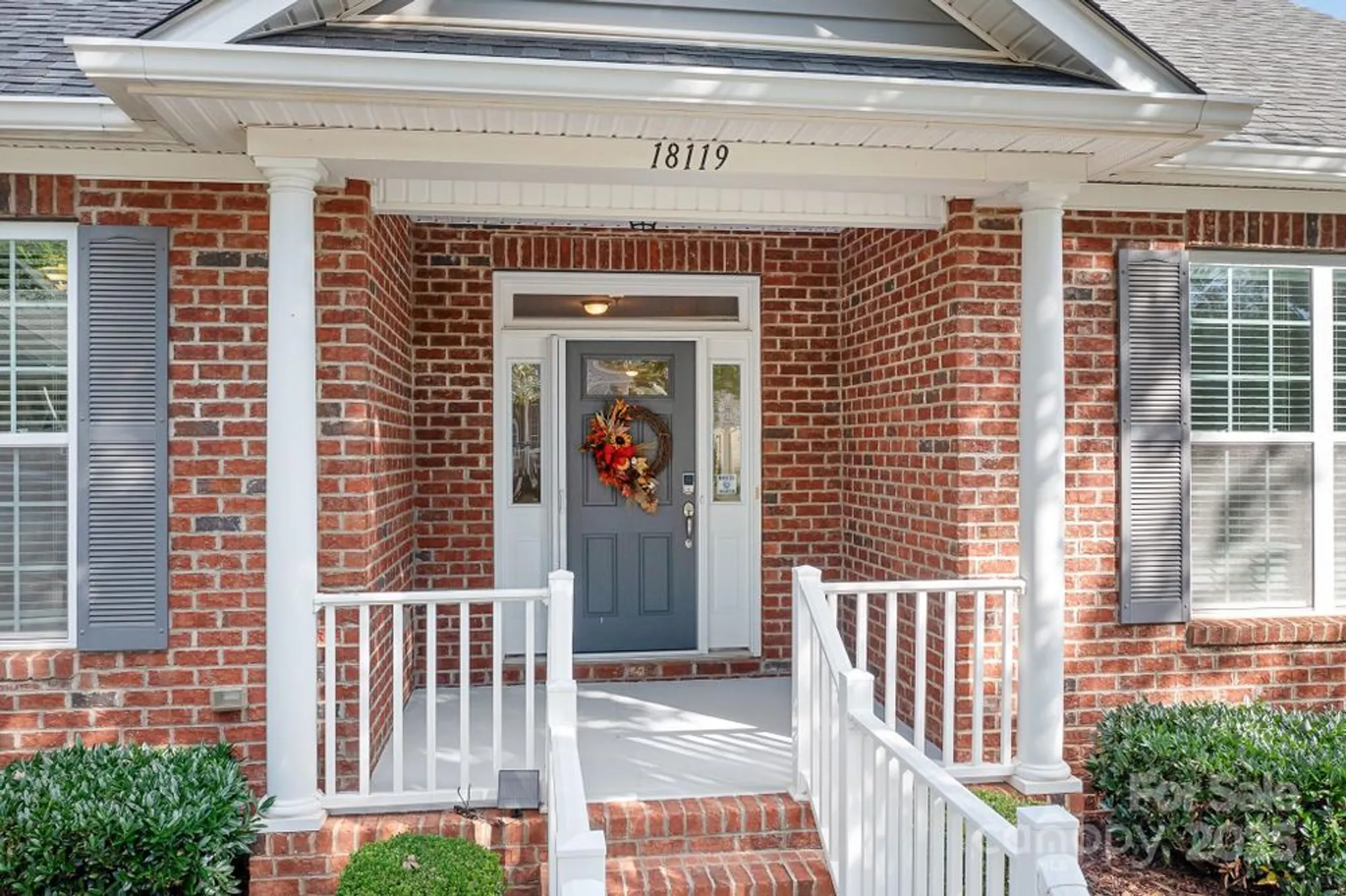 Property Slideshow image 4 of 41 | 18119 coulter pkwy, Cornelius, NC, 28031