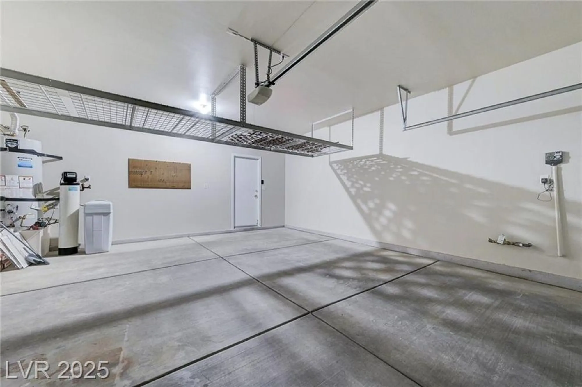 Property Slideshow image 46 of 93 | 2160 tiger links dr, Henderson, NV, 89012