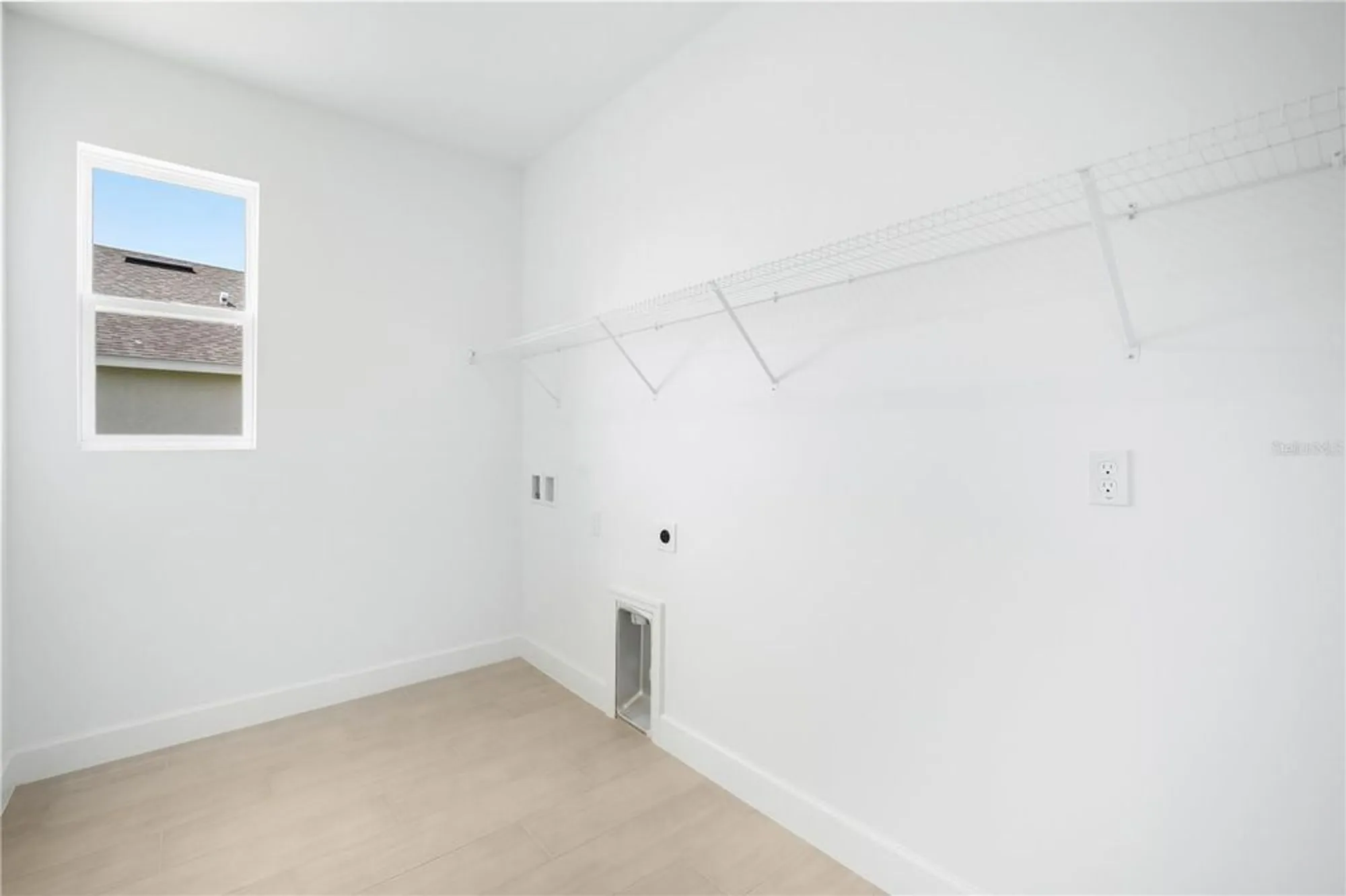 Property Slideshow image 30 of 48 | 9005 players dr, Weeki Wachee, FL, 34613