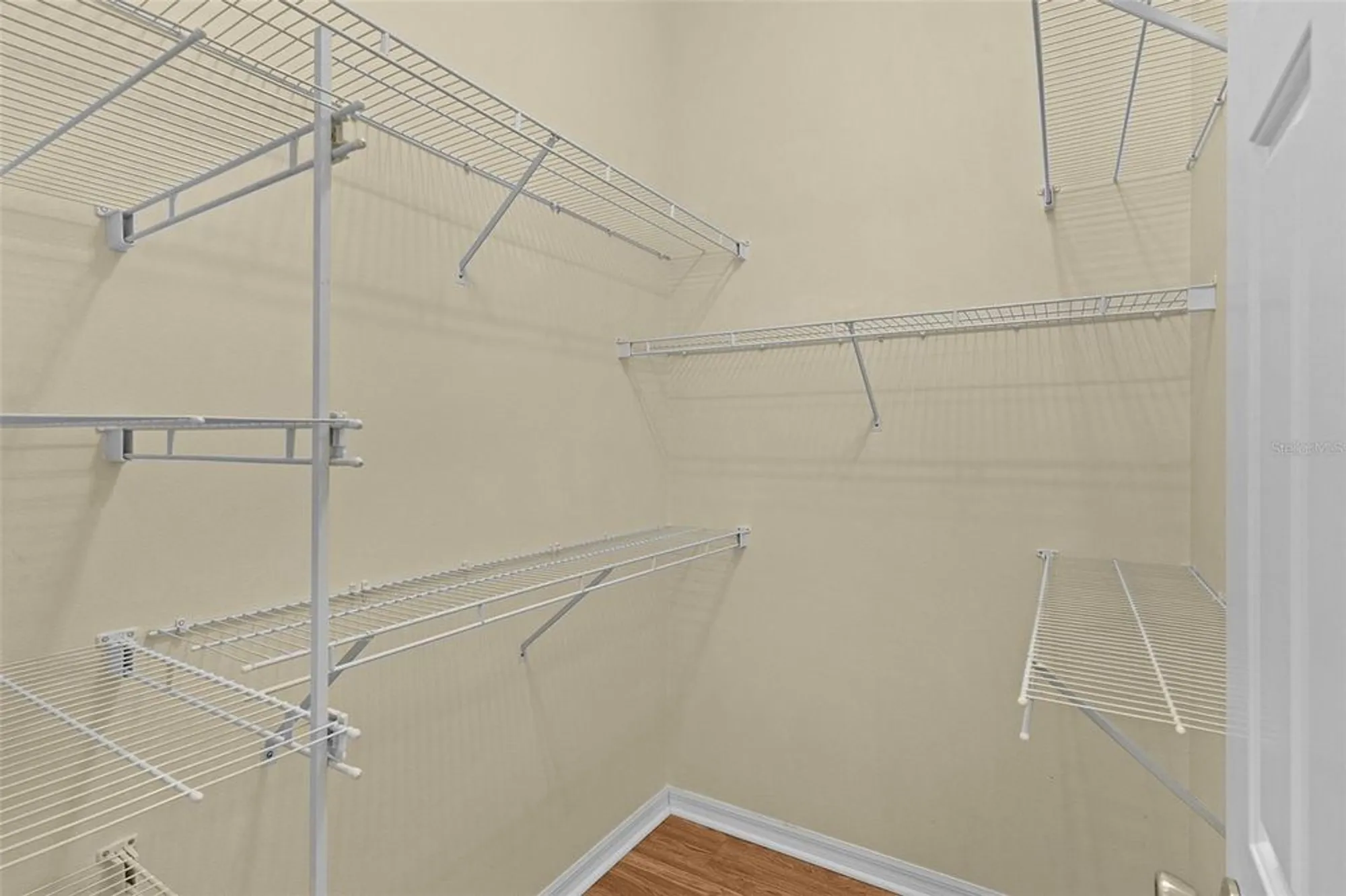 Property Slideshow image 24 of 44 | 912 ventura dr, The Villages, FL, 32159