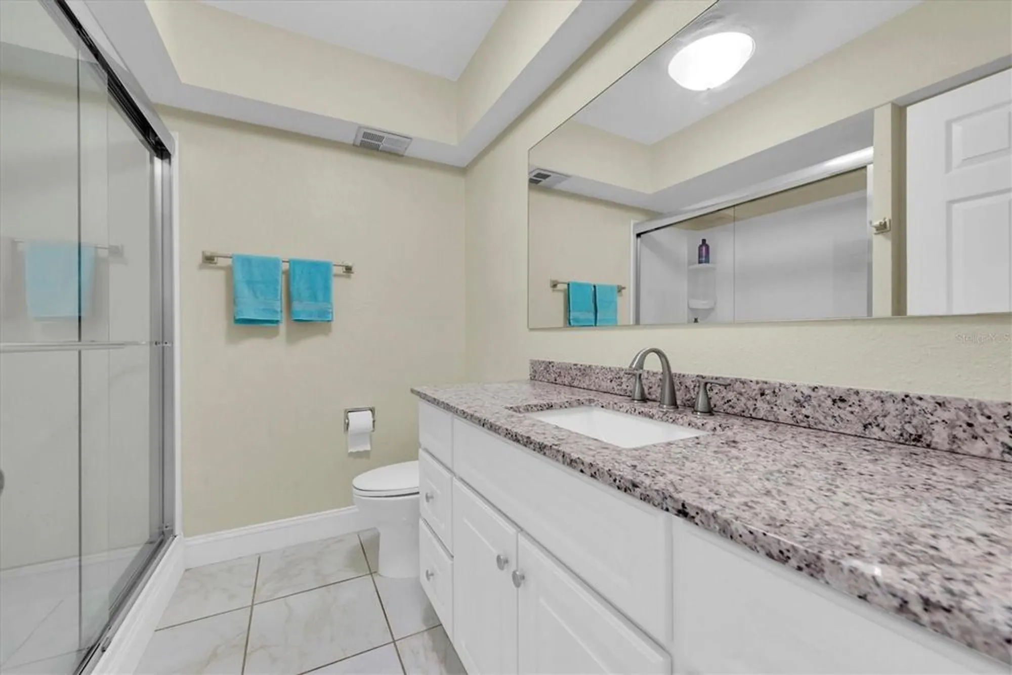 Property Slideshow image 23 of 33 | 19029 us highway 19 n apt 8-25, Clearwater, FL, 33764