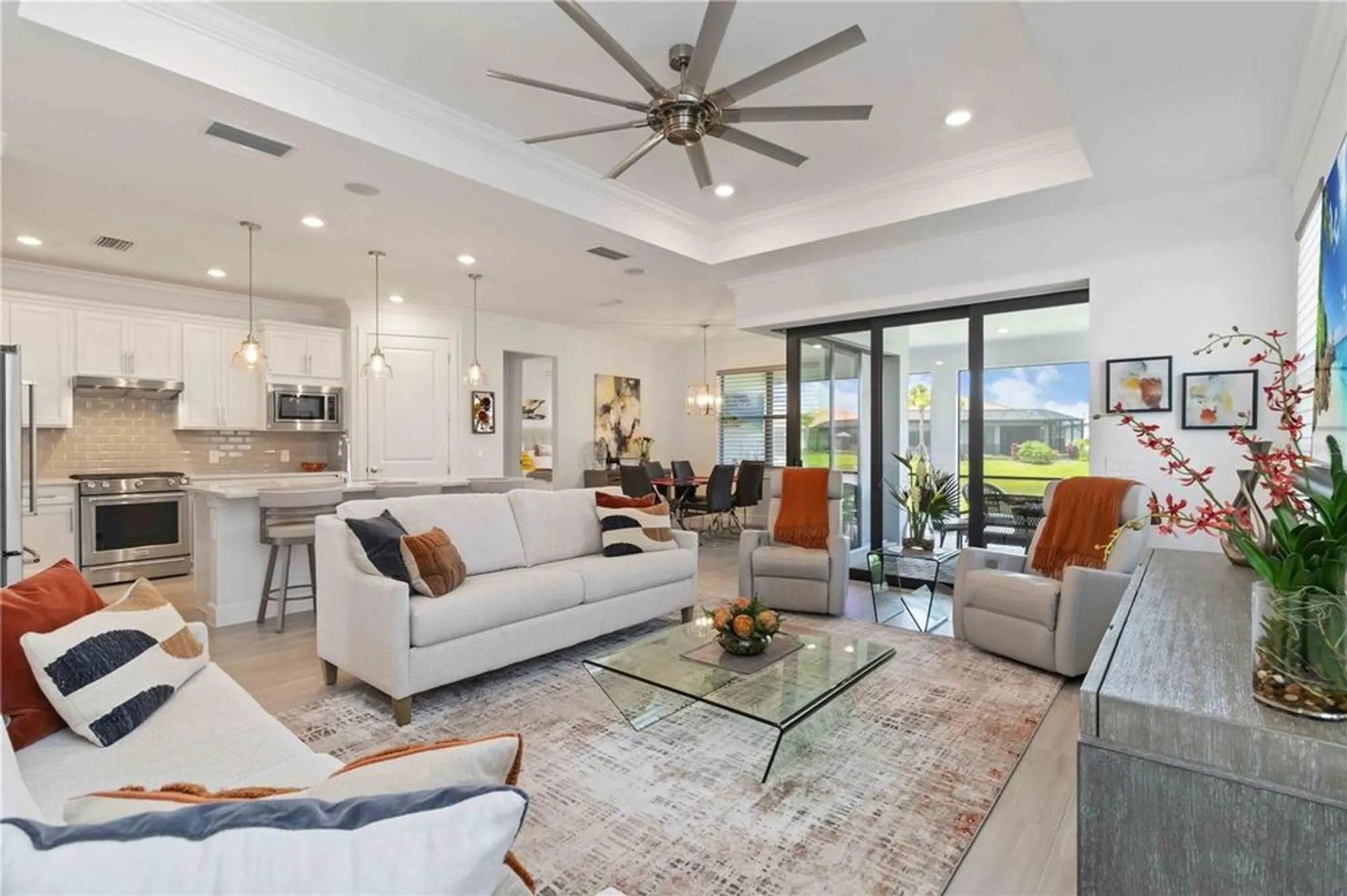 Property Slideshow image 11 of 79 | 7758 summerland cv, Bradenton, FL, 34202