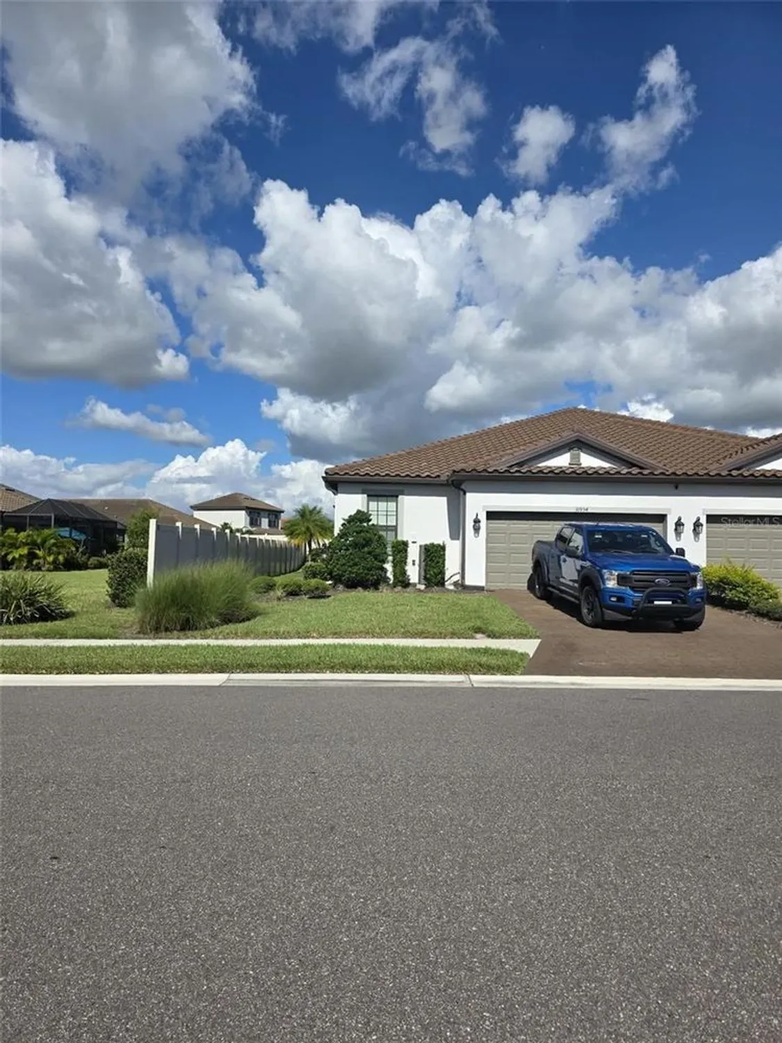 Property Slideshow image 1 of 35 | 10934 wendover dr, Palmetto, FL, 34221