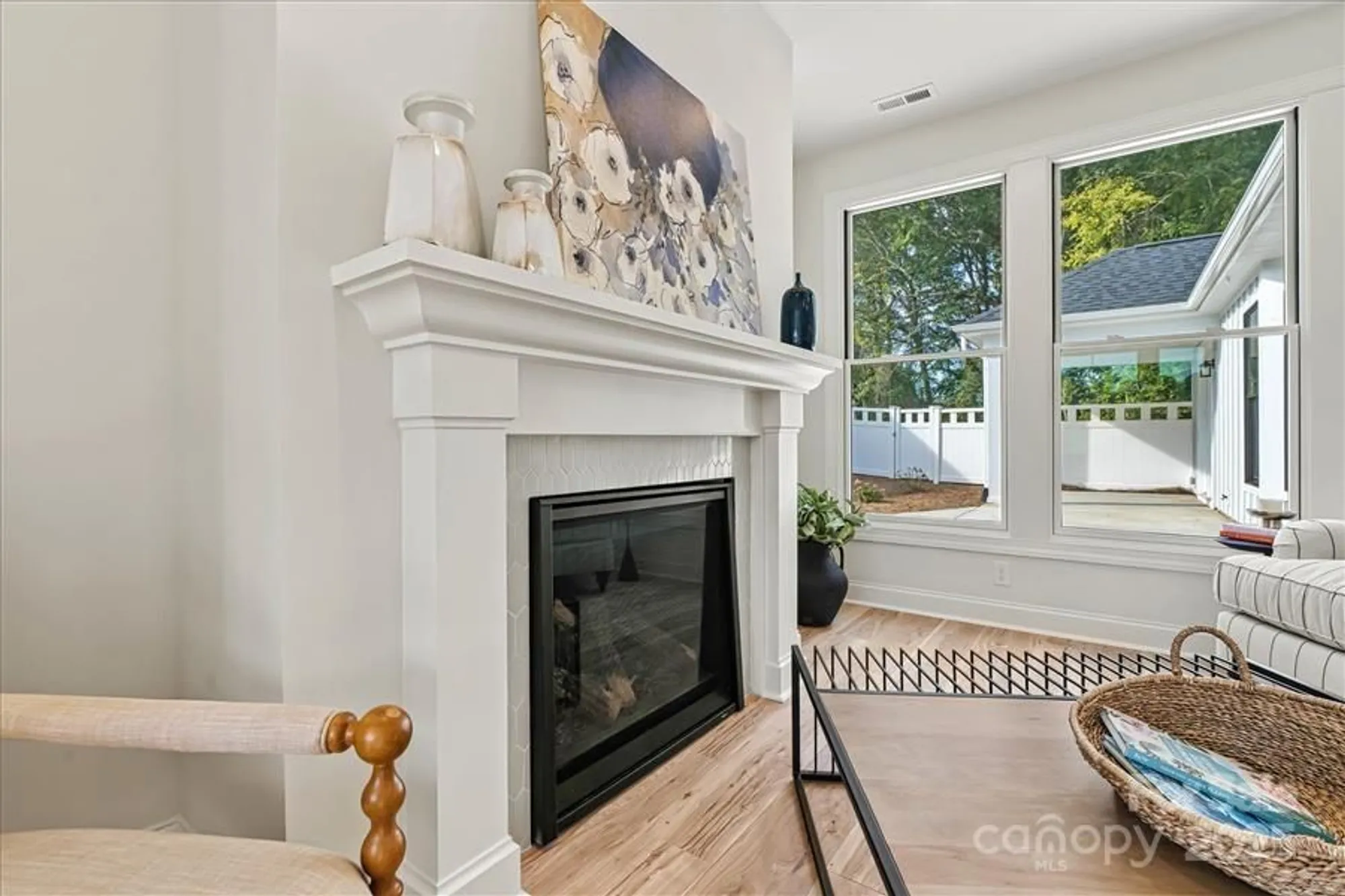 Property Slideshow image 9 of 34 | 114 alenda lux cir # 3, Mooresville, NC, 28115