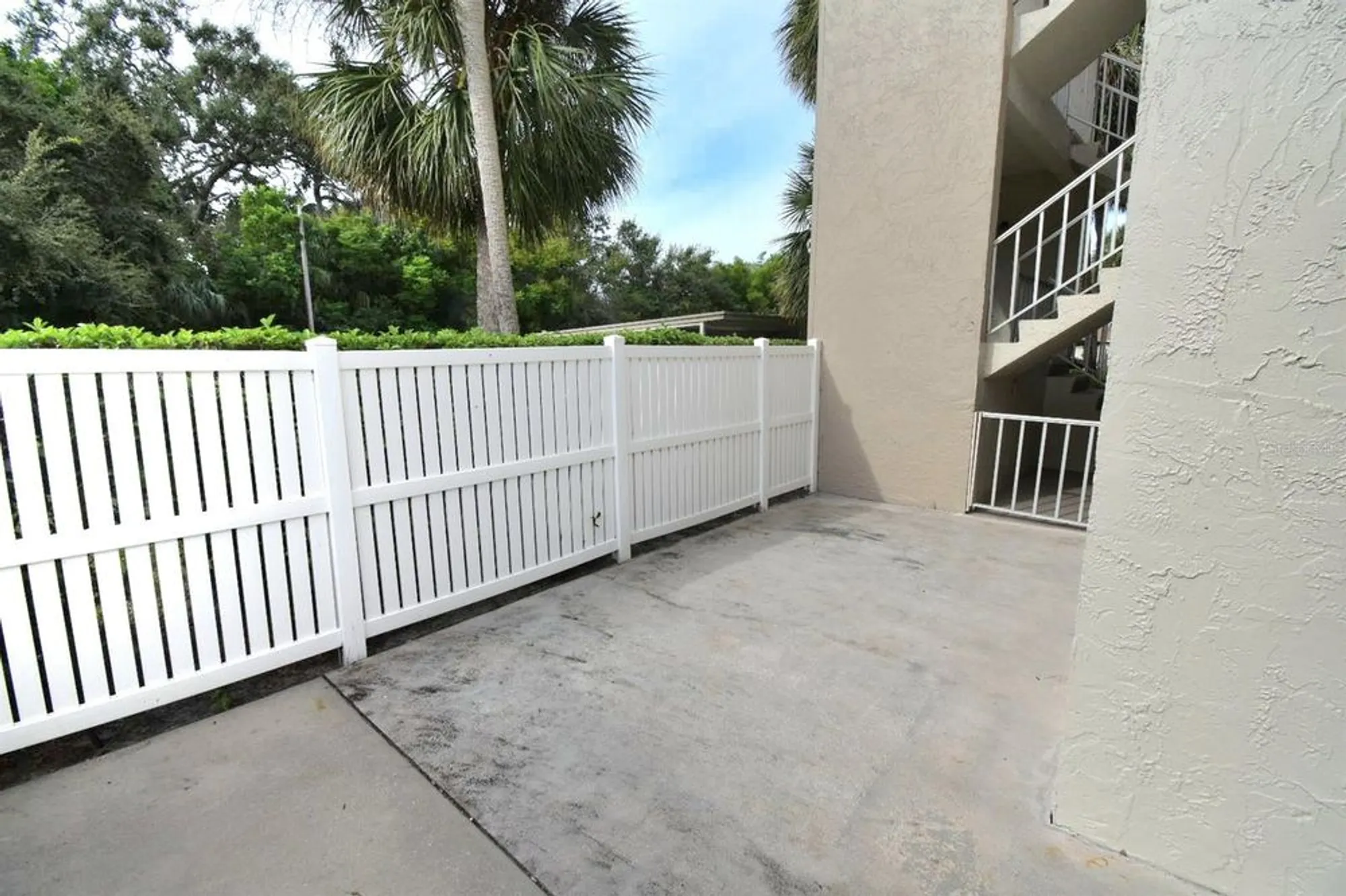 Property Slideshow image 38 of 50 | 940 virginia st 108, Dunedin, FL, 34698