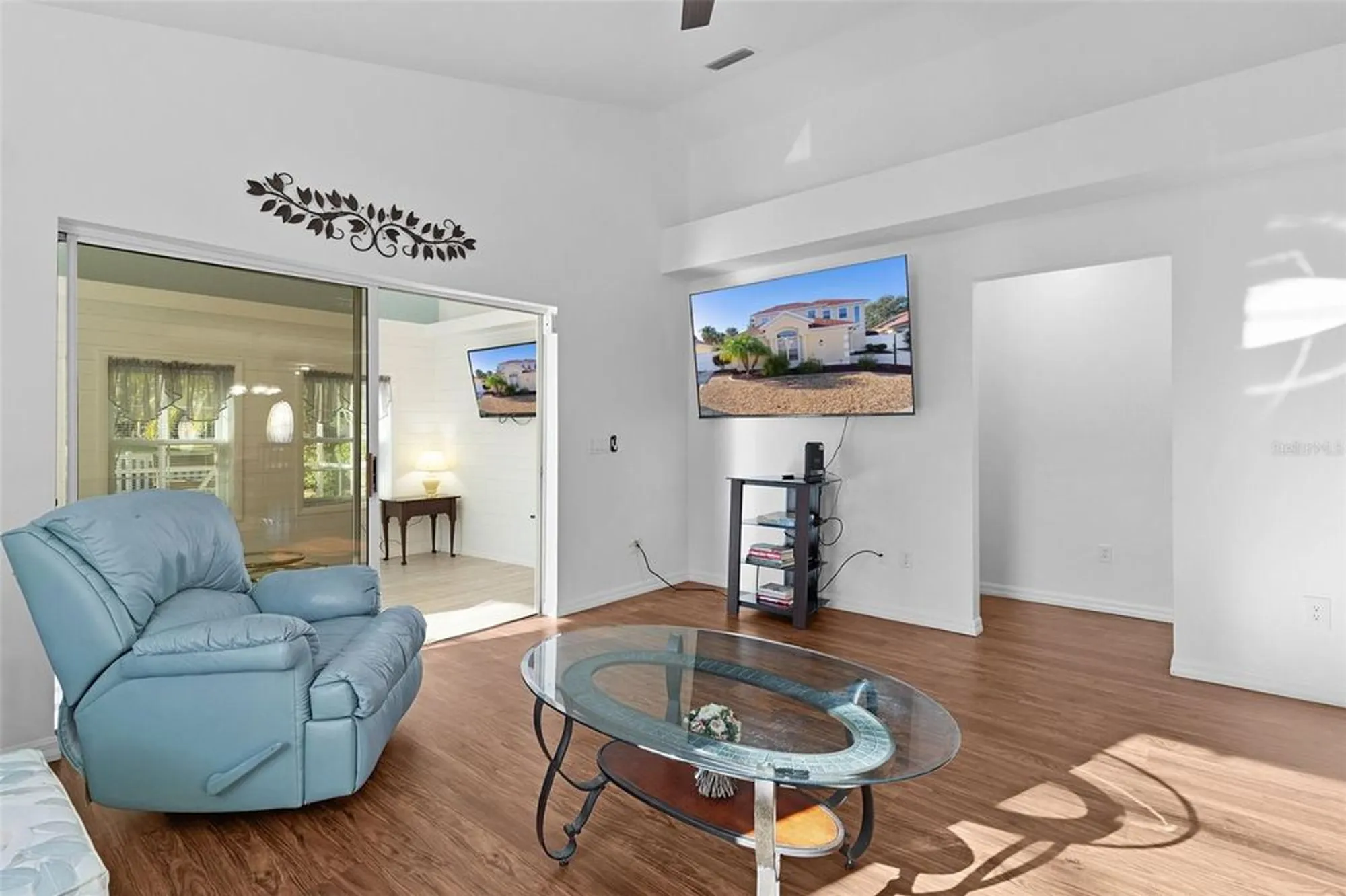 Property Slideshow image 22 of 59 | 1818 puerto bello dr, Lady Lake, FL, 32159