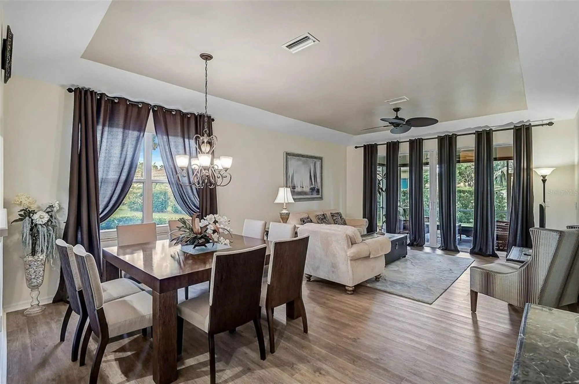 Property Slideshow image 15 of 49 | 7341 golf pointe cir, Sarasota, FL, 34243