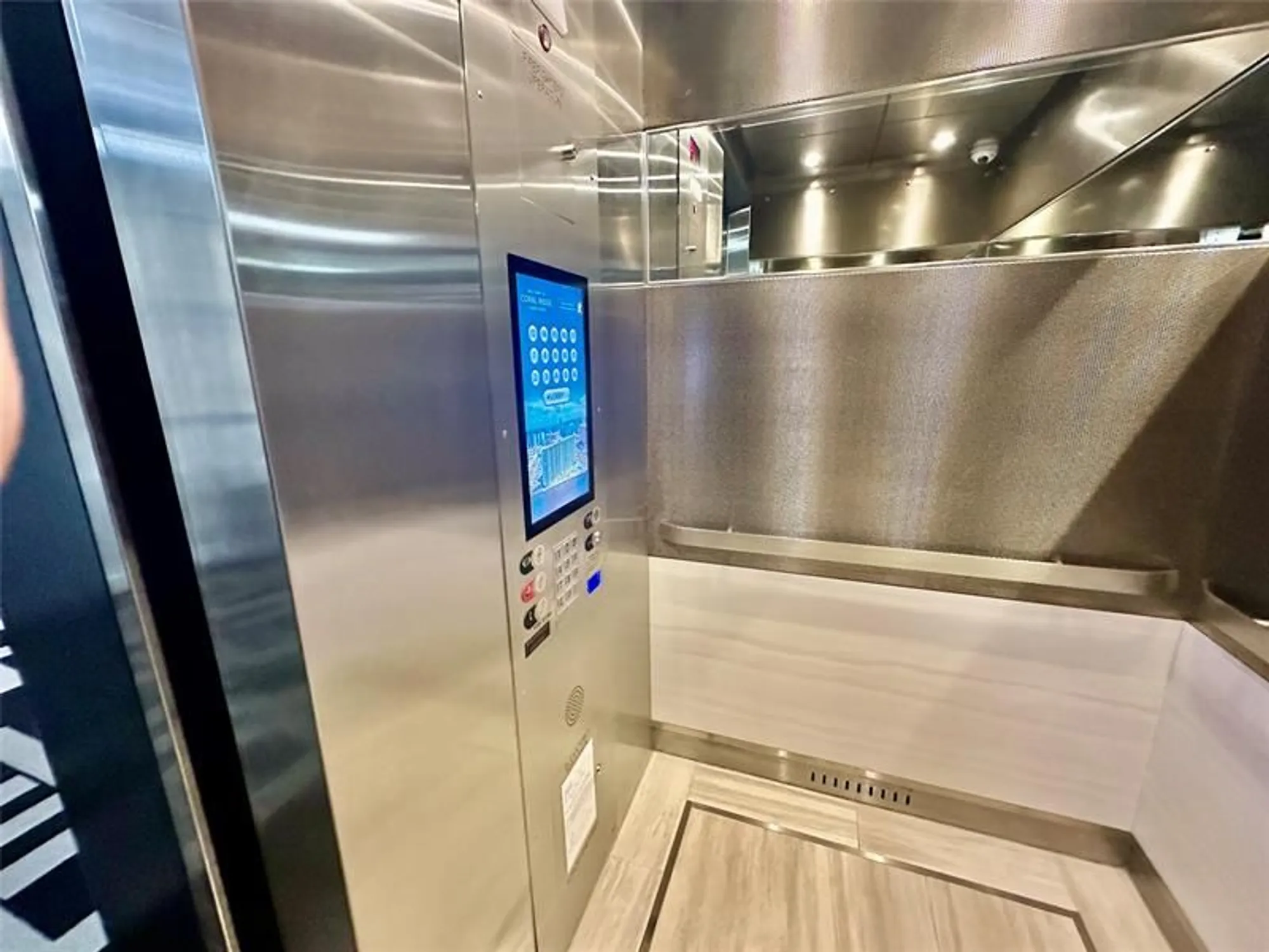 Property Slideshow image 7 of 45 | 3200 ne 36th st apt 1412a, Fort Lauderdale, FL, 33308