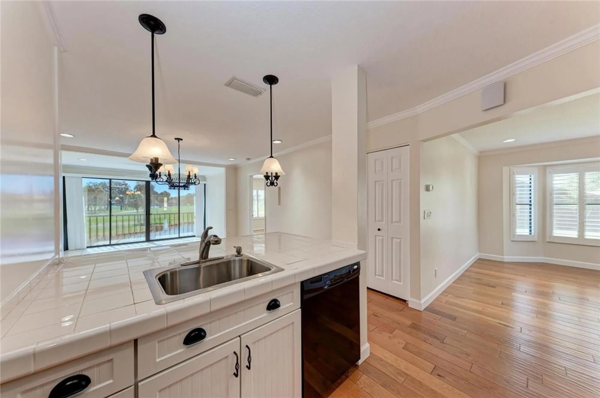 Property Slideshow image 19 of 55 | 5705 avista dr # 4104, Sarasota, FL, 34243