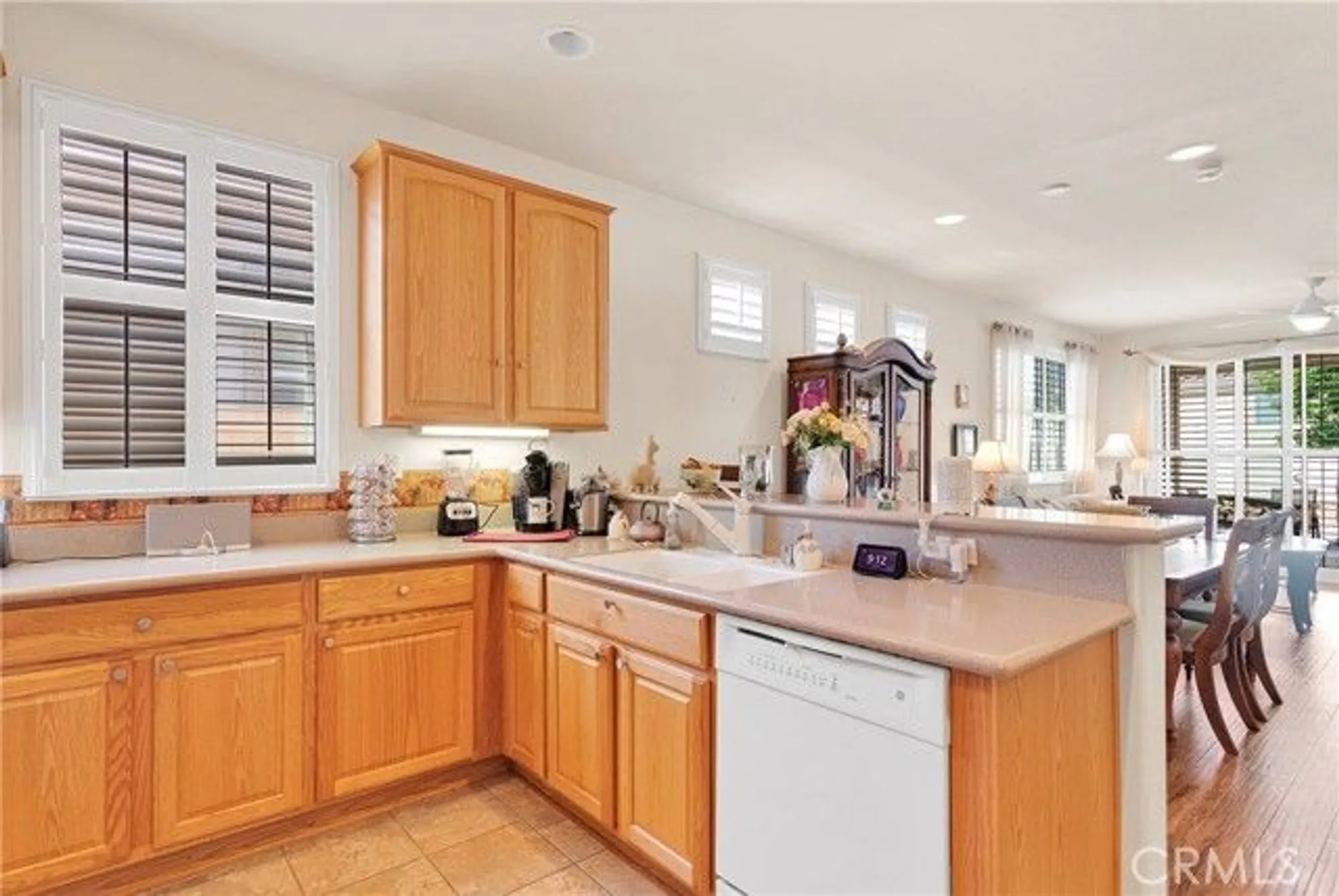 Property Slideshow image 10 of 45 | 11170 avonlea rd, Apple Valley, CA, 92308