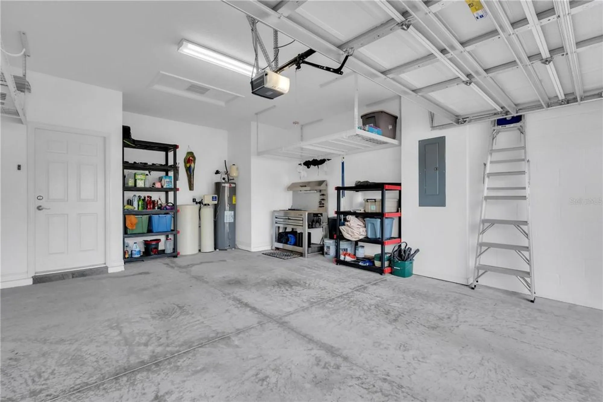 Property Slideshow image 21 of 44 | 15852 cobble mill dr, Wimauma, FL, 33598