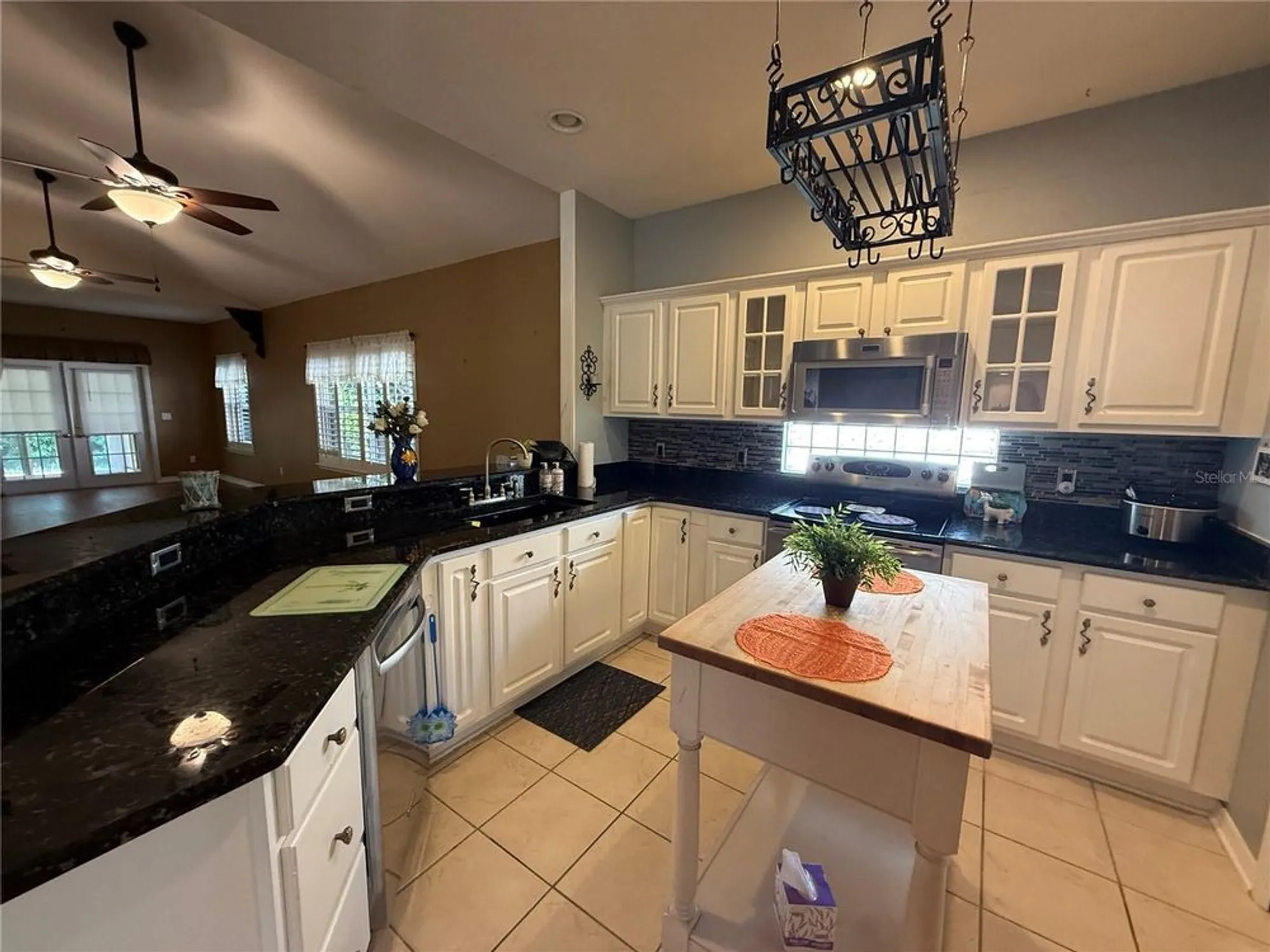 Property Slideshow image 5 of 36 | 9049 saint andrews way, Mount Dora, FL, 32757