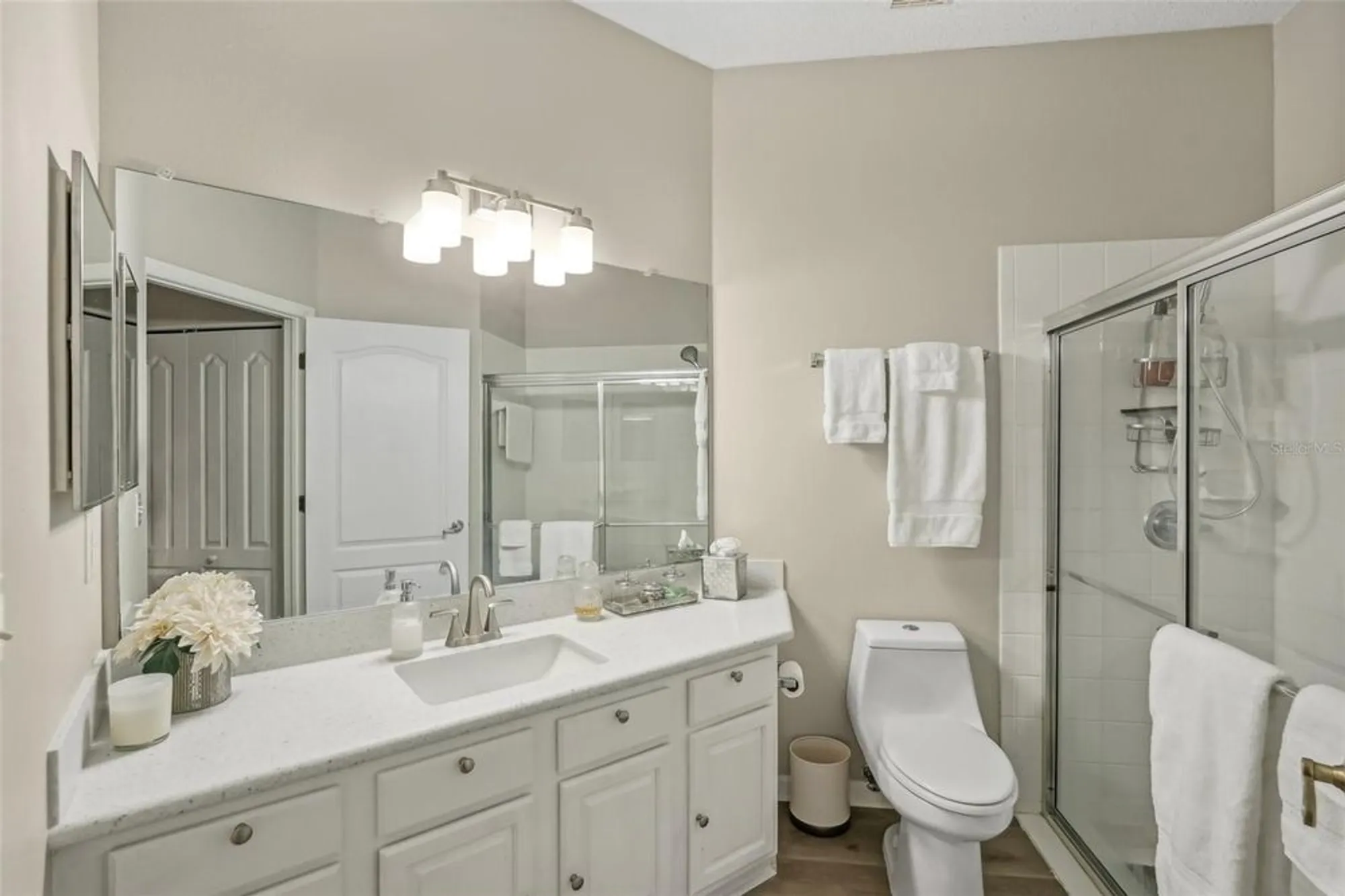 Property Slideshow image 15 of 51 | 2028 acadia greens dr, Sun City Center, FL, 33573