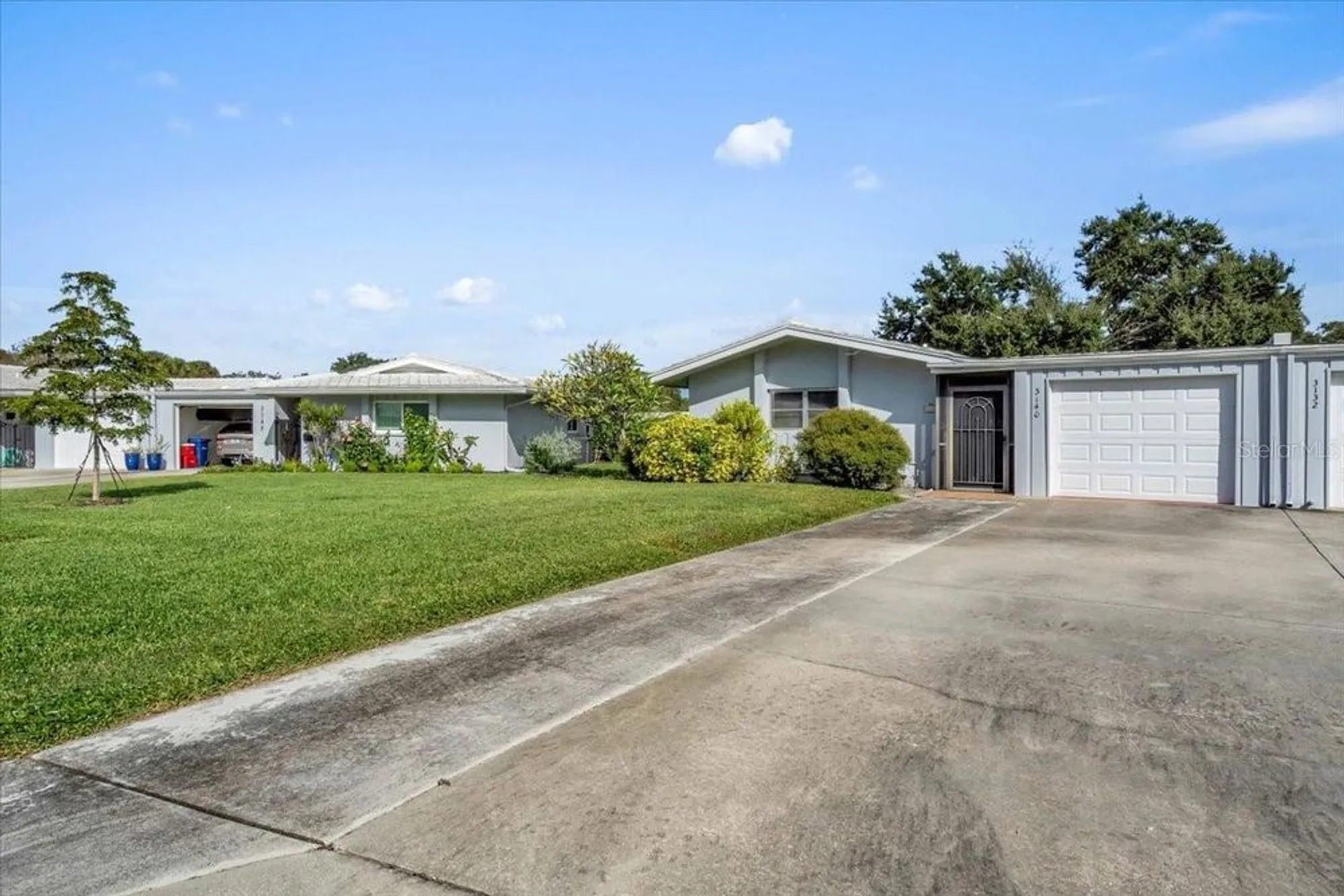 Property Slideshow image 2 of 31 | 3140 village green dr # 1119, Sarasota, FL, 34239