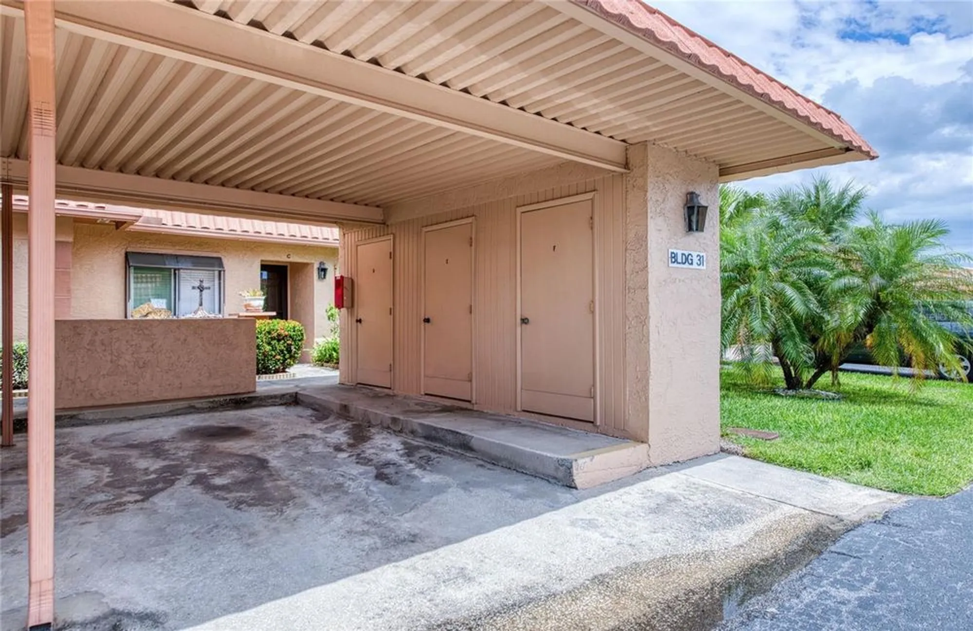 Property Slideshow image 22 of 38 | 19029 us highway 19 n apt 31f, Clearwater, FL, 33764
