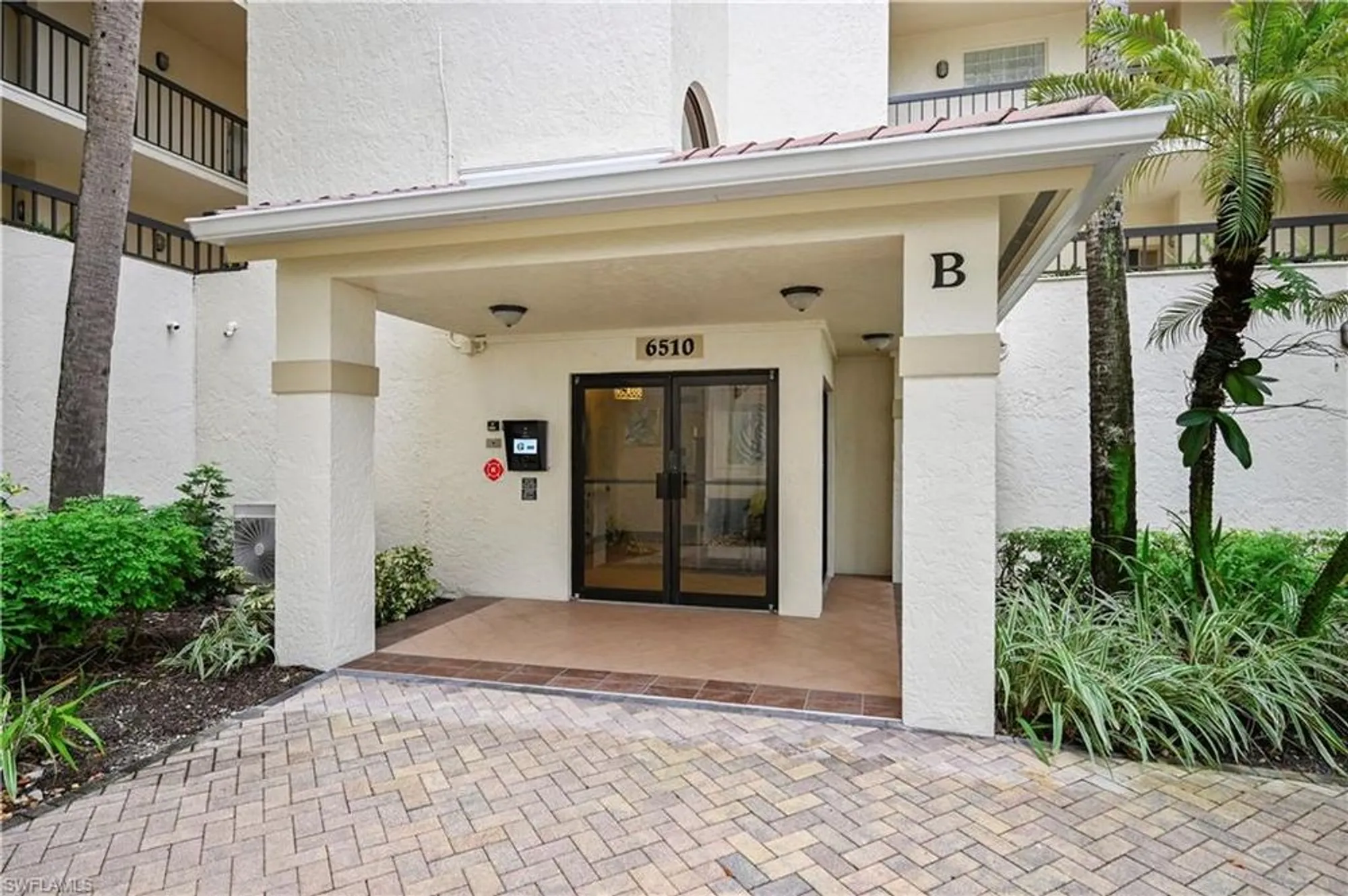 Property Slideshow image 27 of 33 | 6510 valen way # b201, Naples, FL, 34108
