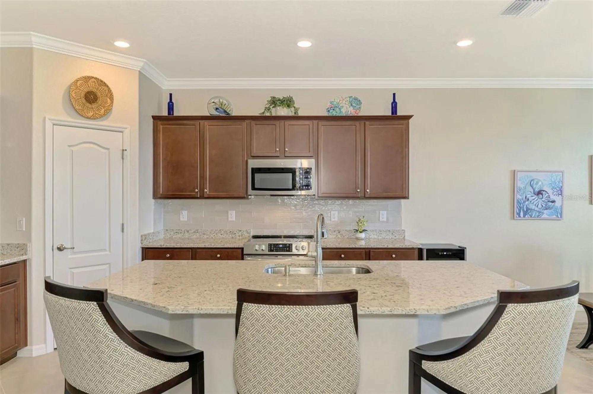 Property Slideshow image 23 of 95 | 24128 spartina dr, Venice, FL, 34293