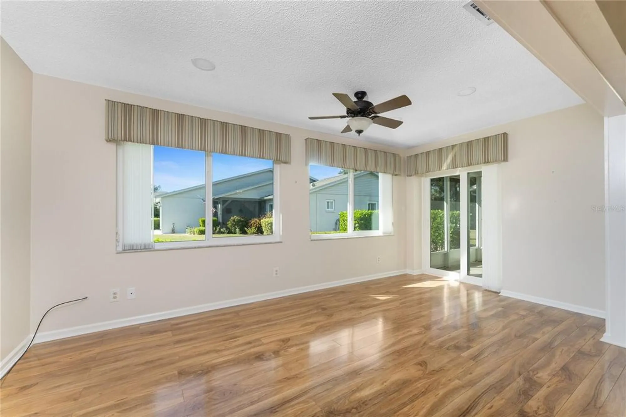 Property Slideshow image 8 of 65 | 336 indian key way 100, Englewood, FL, 34223