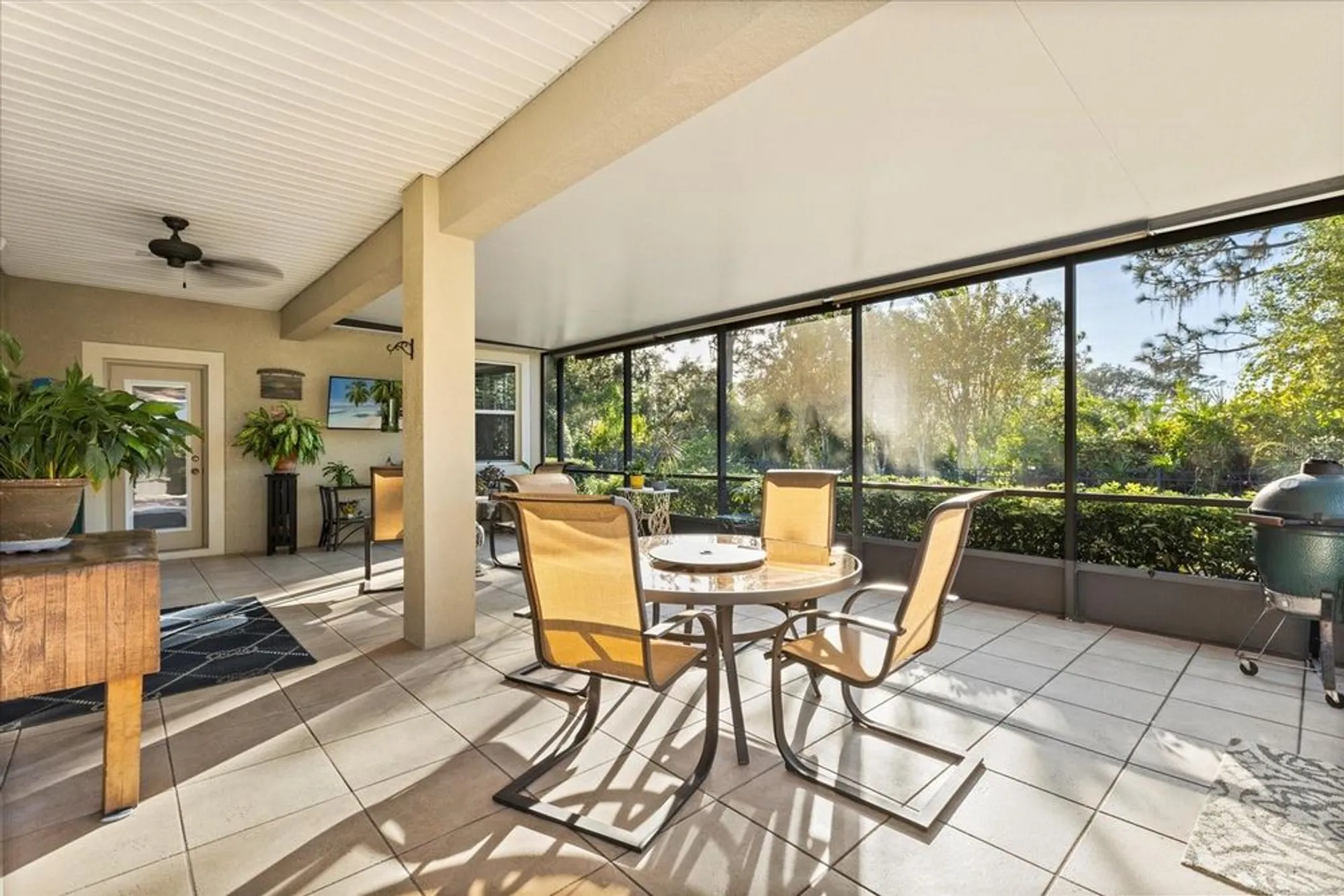 Property Slideshow image 2 of 35 | 504 garden club dr, Deland, FL, 32724