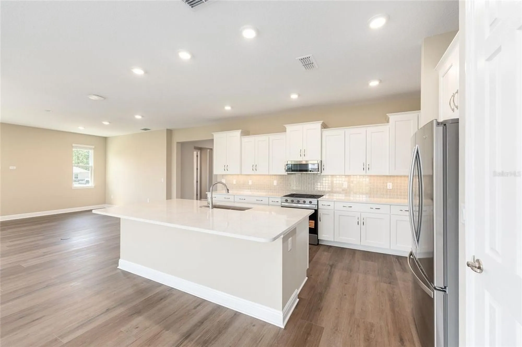 Property Slideshow image 17 of 43 | 10107 sw 106th cir, Ocala, FL, 34481