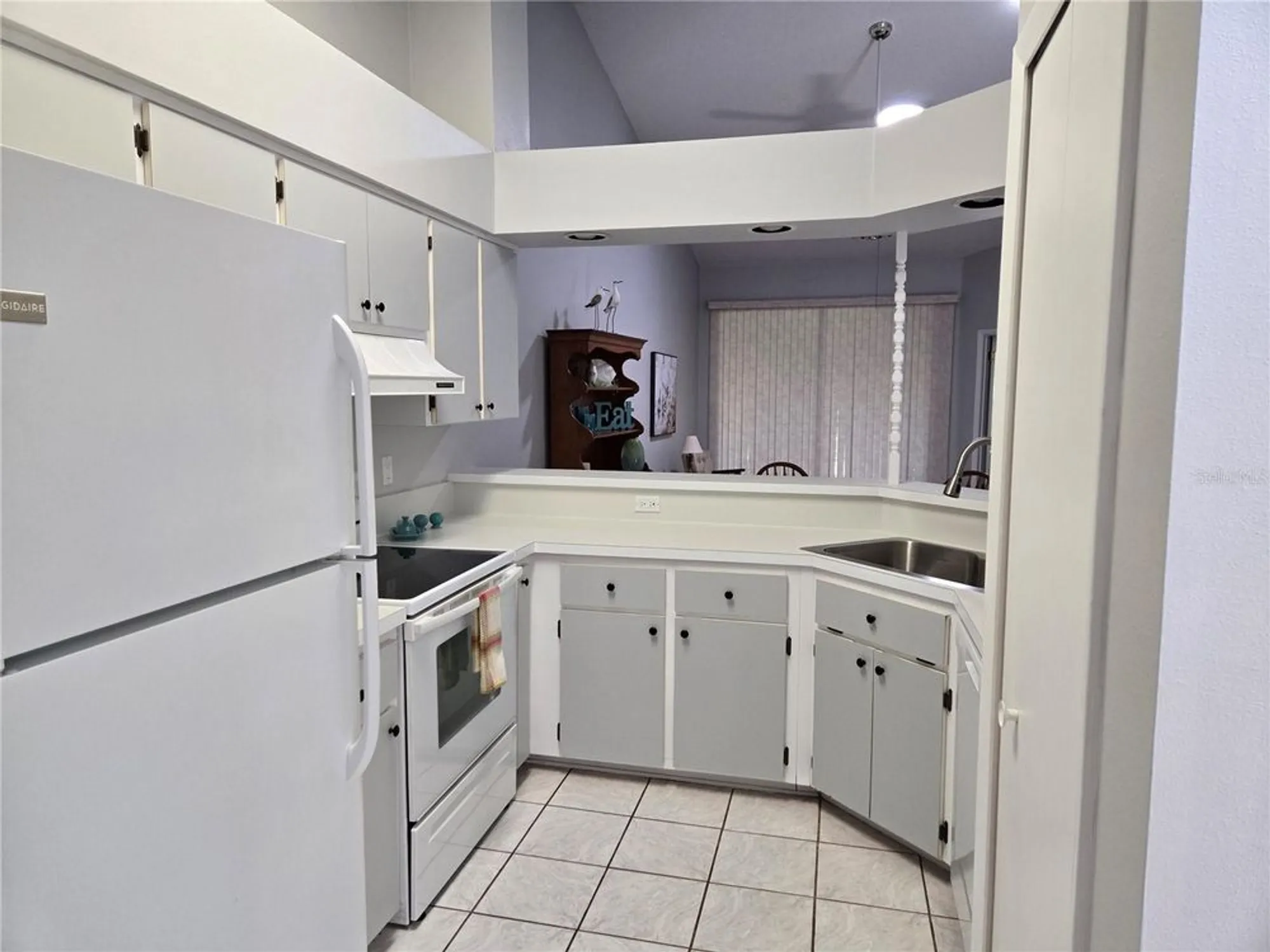 Property Slideshow image 12 of 55 | 5530 rosewall cir, Leesburg, FL, 34748