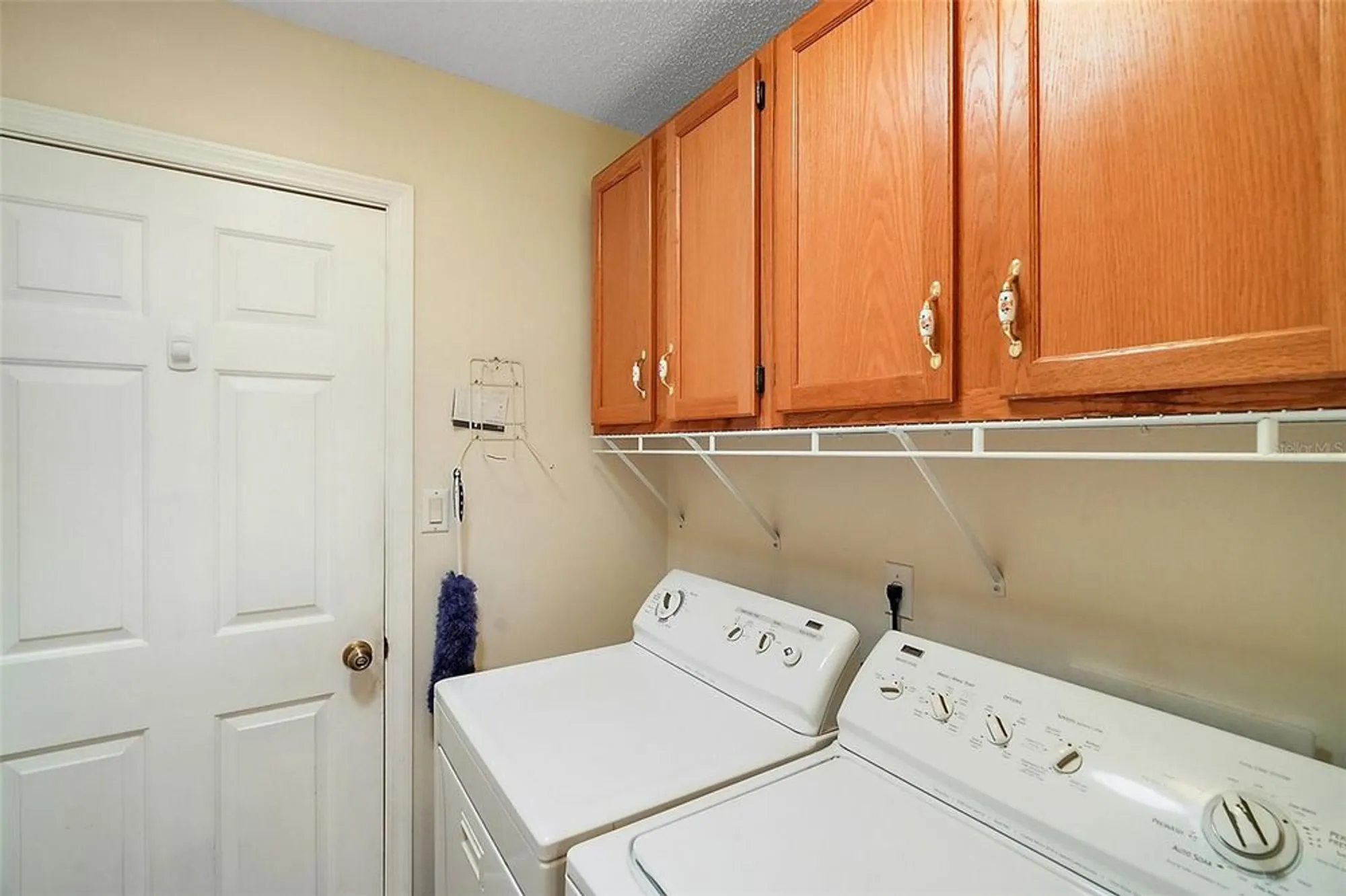 Property Slideshow image 13 of 36 | 25333 river crest dr, Leesburg, FL, 34748