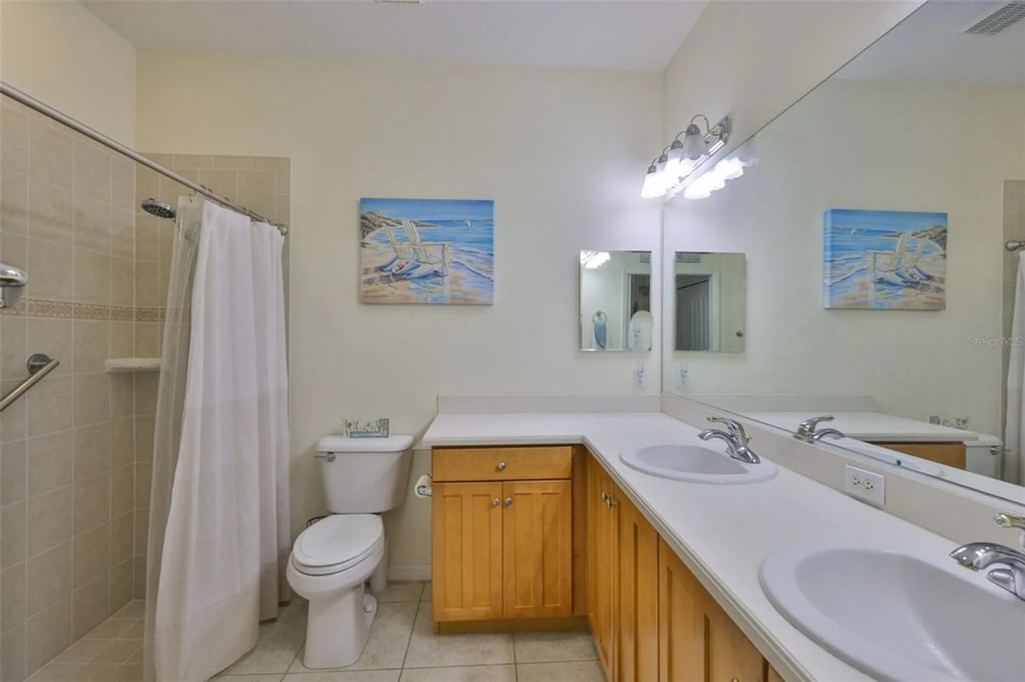 Property Slideshow image 17 of 63 | 2044 sifield greens way, Sun City Center, FL, 33573