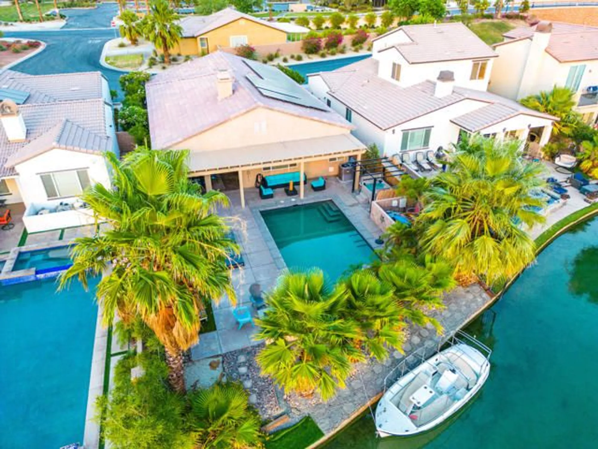 Property Slideshow image 1 of 34 | 42861 beato dr, Indio, CA, 92203