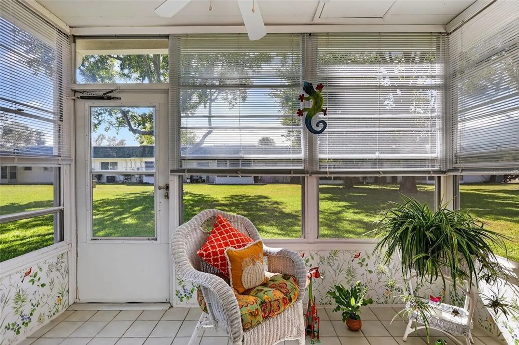 Property Slideshow image 21 of 48 | 4207 34th avenue dr w # 4207, Bradenton, FL, 34205